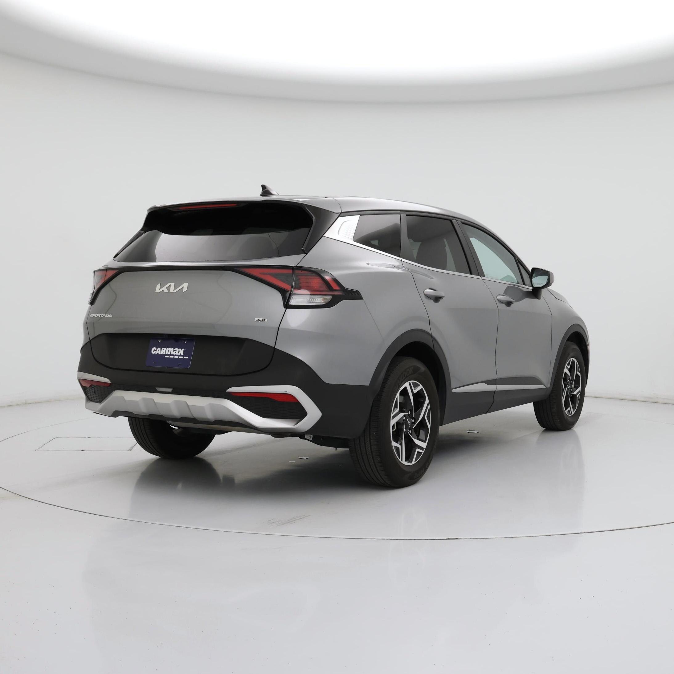 Thumbnail: 2023 Kia Sportage - 8