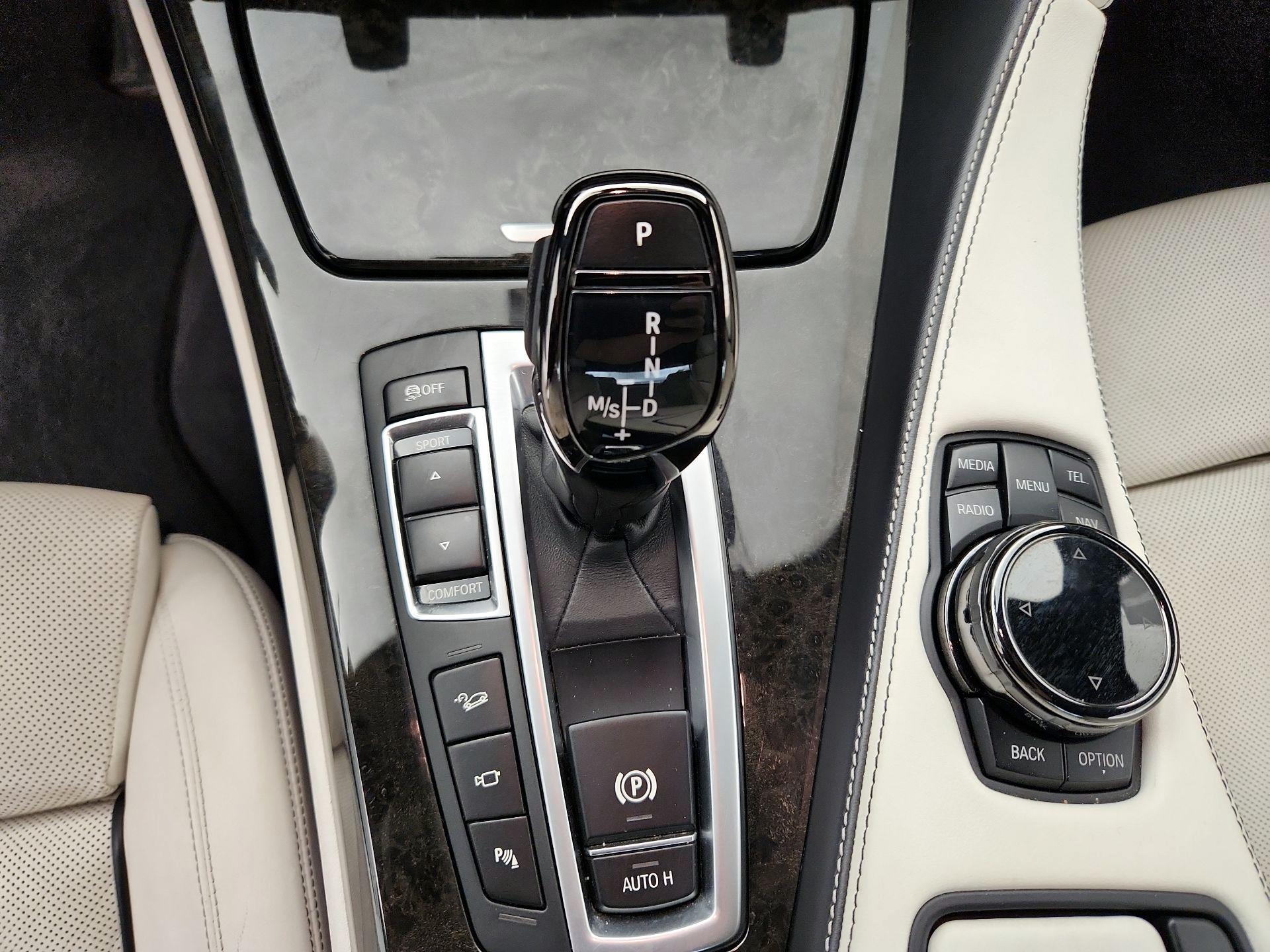Thumbnail: 2015 BMW 6 Series - 18