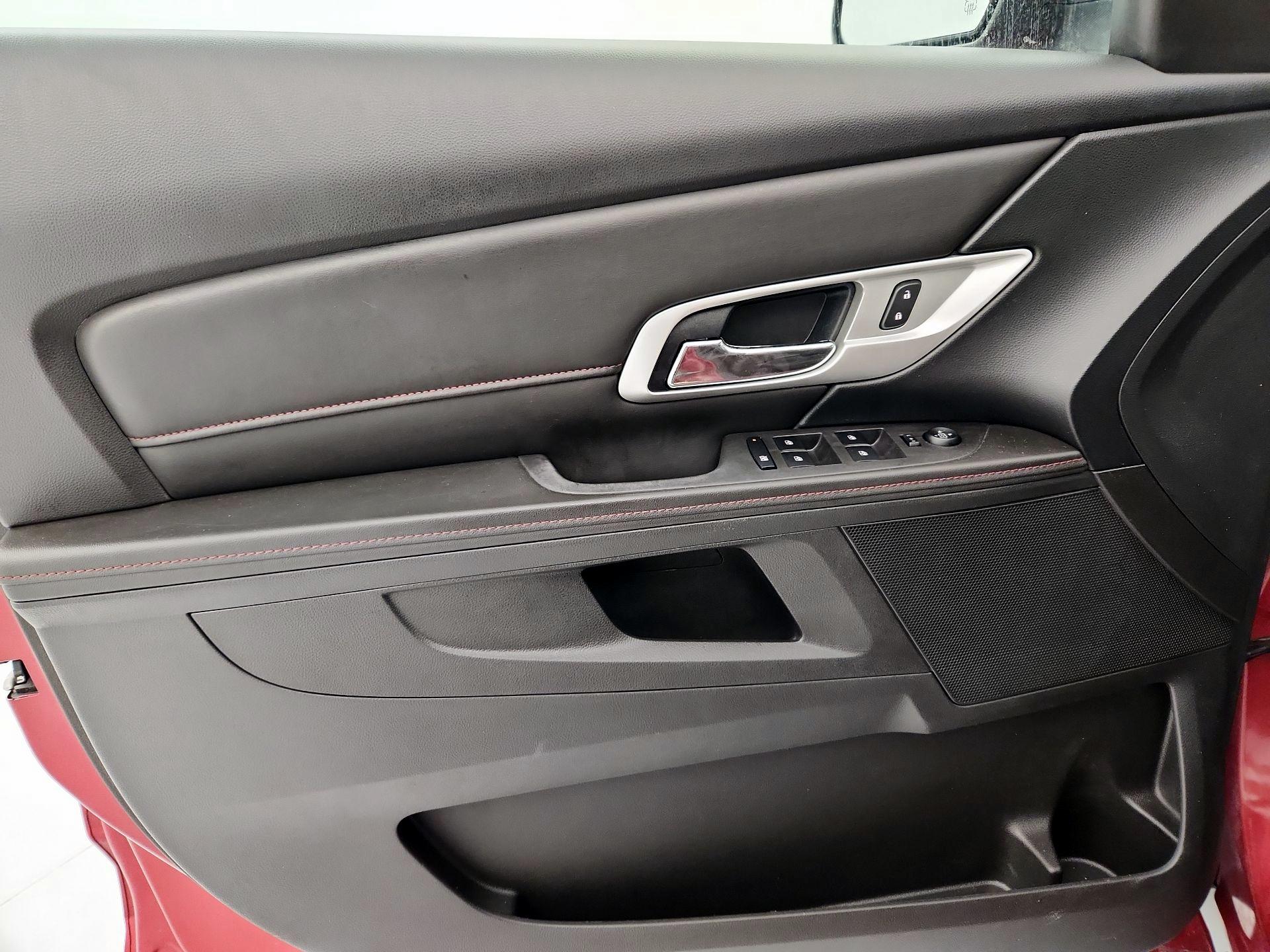 Thumbnail: 2013 GMC Terrain - 12
