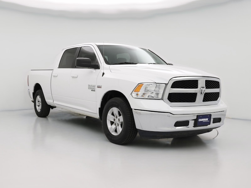 2021 RAM 1500 Classic SLT -
                  Omaha, NE