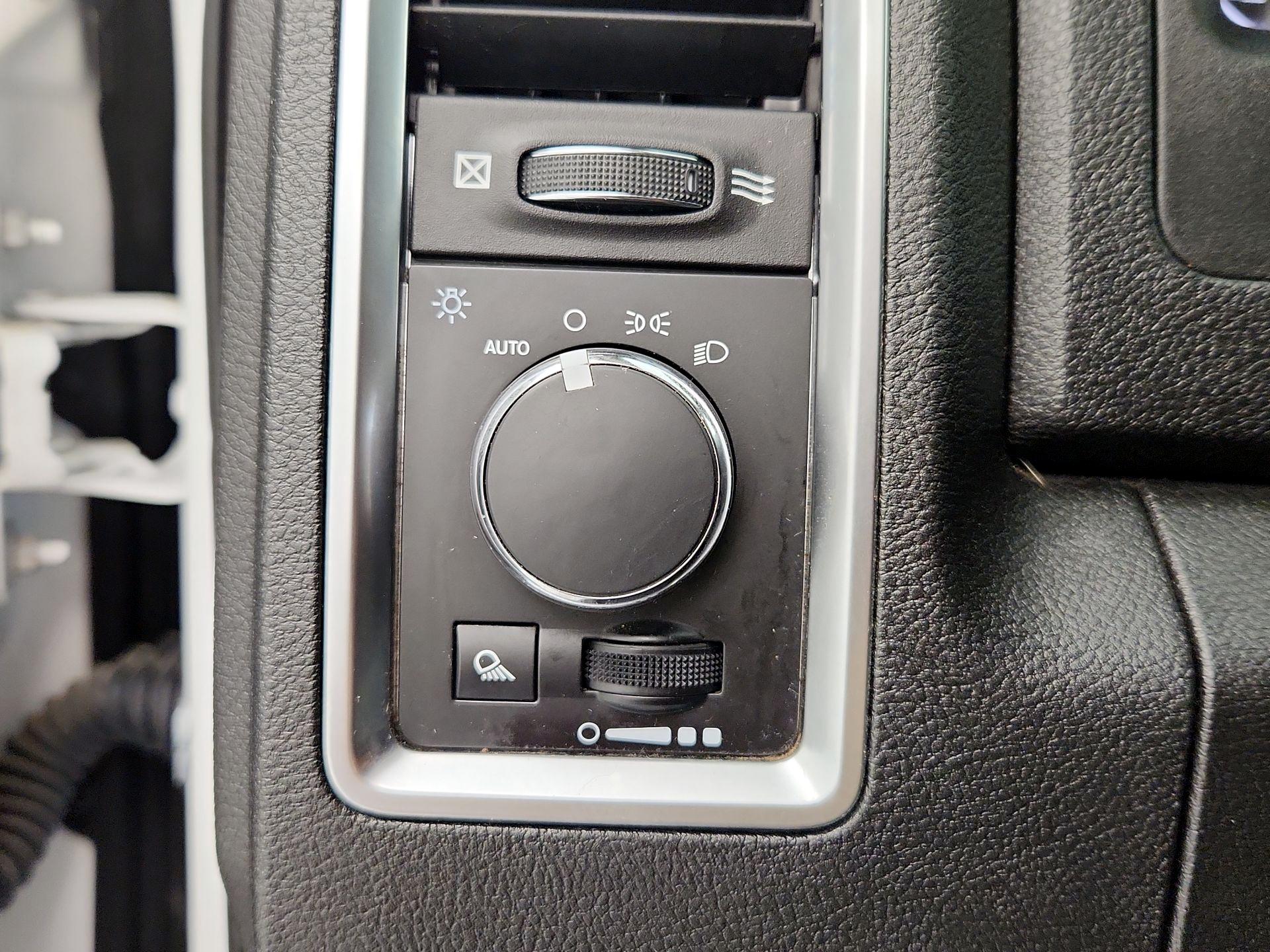Thumbnail: 2021 RAM 1500 Classic - 13