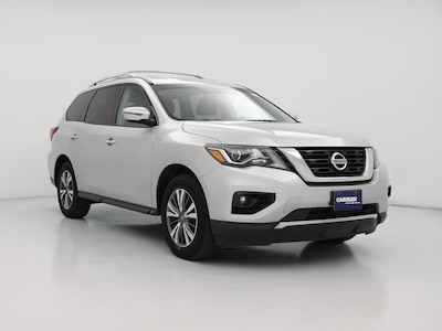 Silver 2017 Nissan Pathfinder SV
