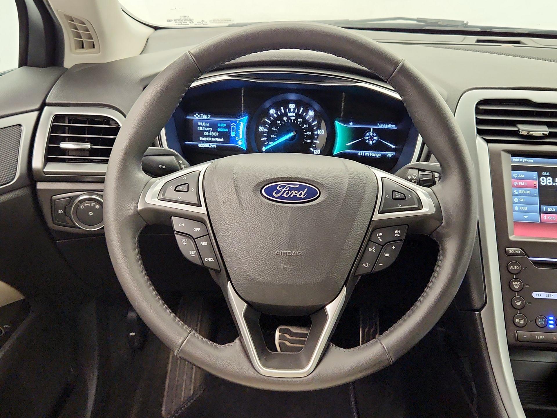Thumbnail: 2016 Ford Fusion - 10