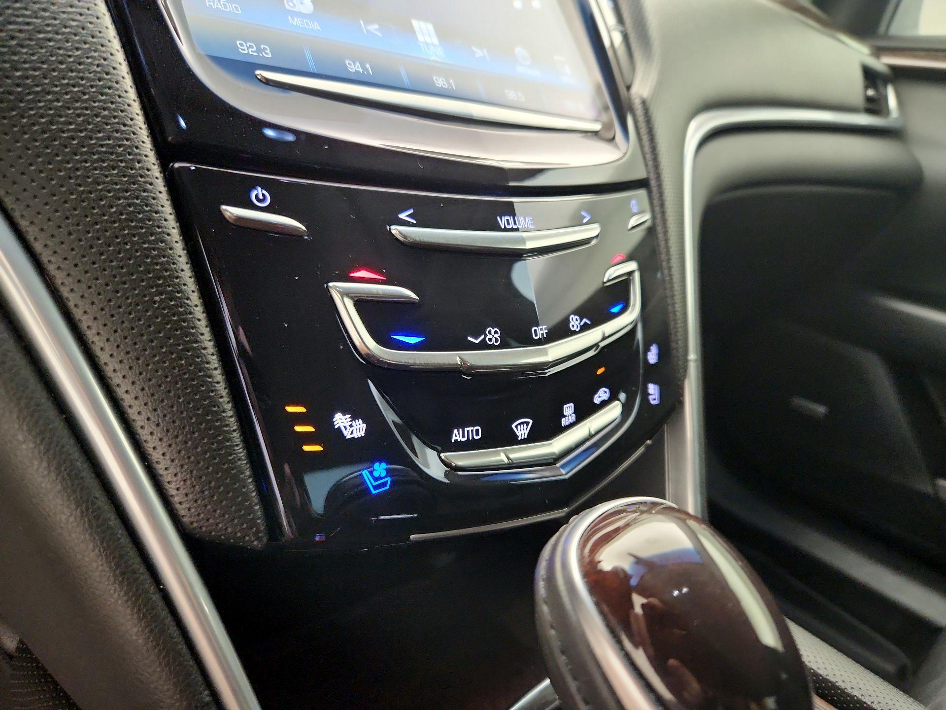 Thumbnail: 2017 Cadillac XTS - 17