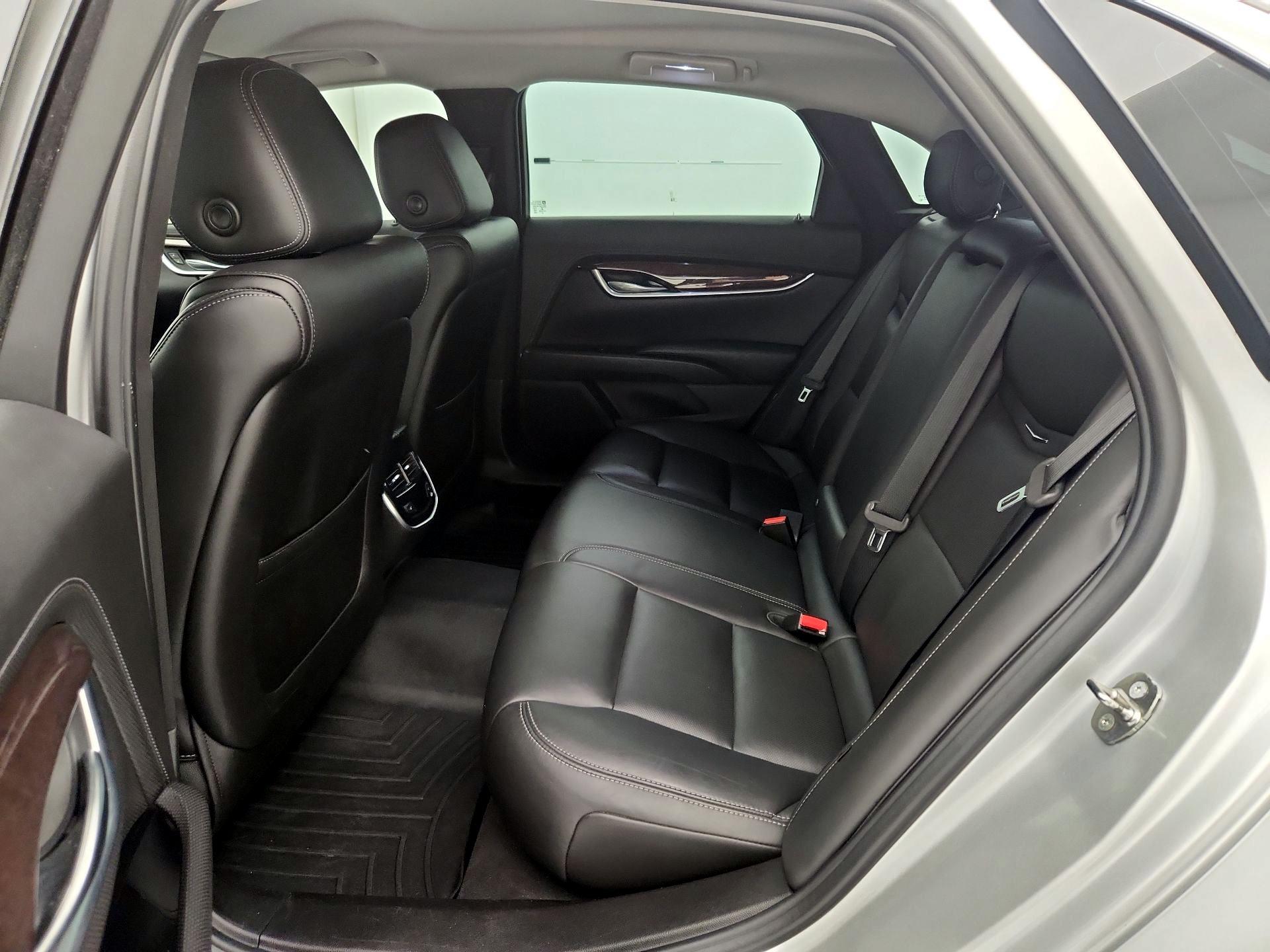 Thumbnail: 2017 Cadillac XTS - 20