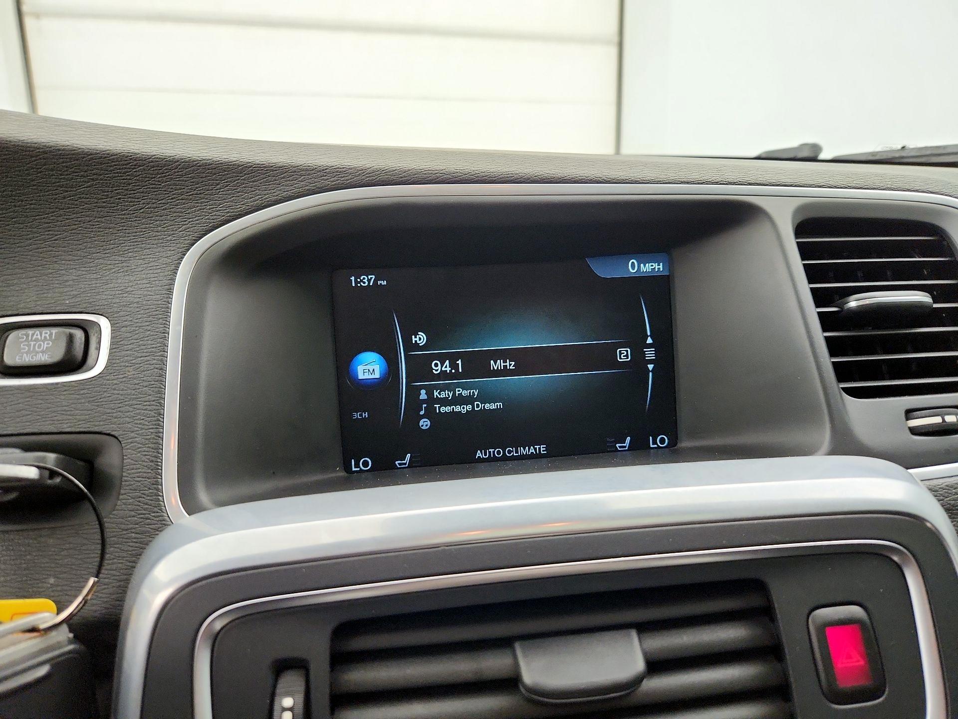 Thumbnail: 2016 Volvo S60 - 15