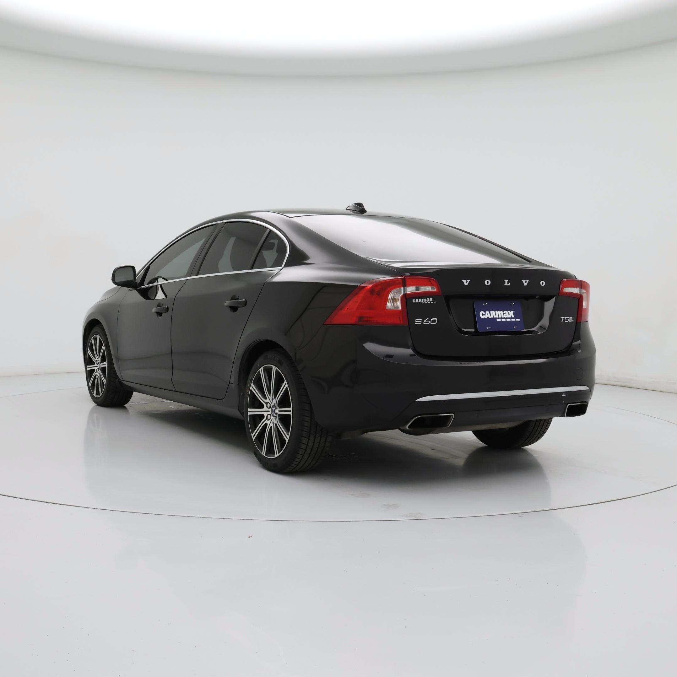 Thumbnail: 2016 Volvo S60 - 2