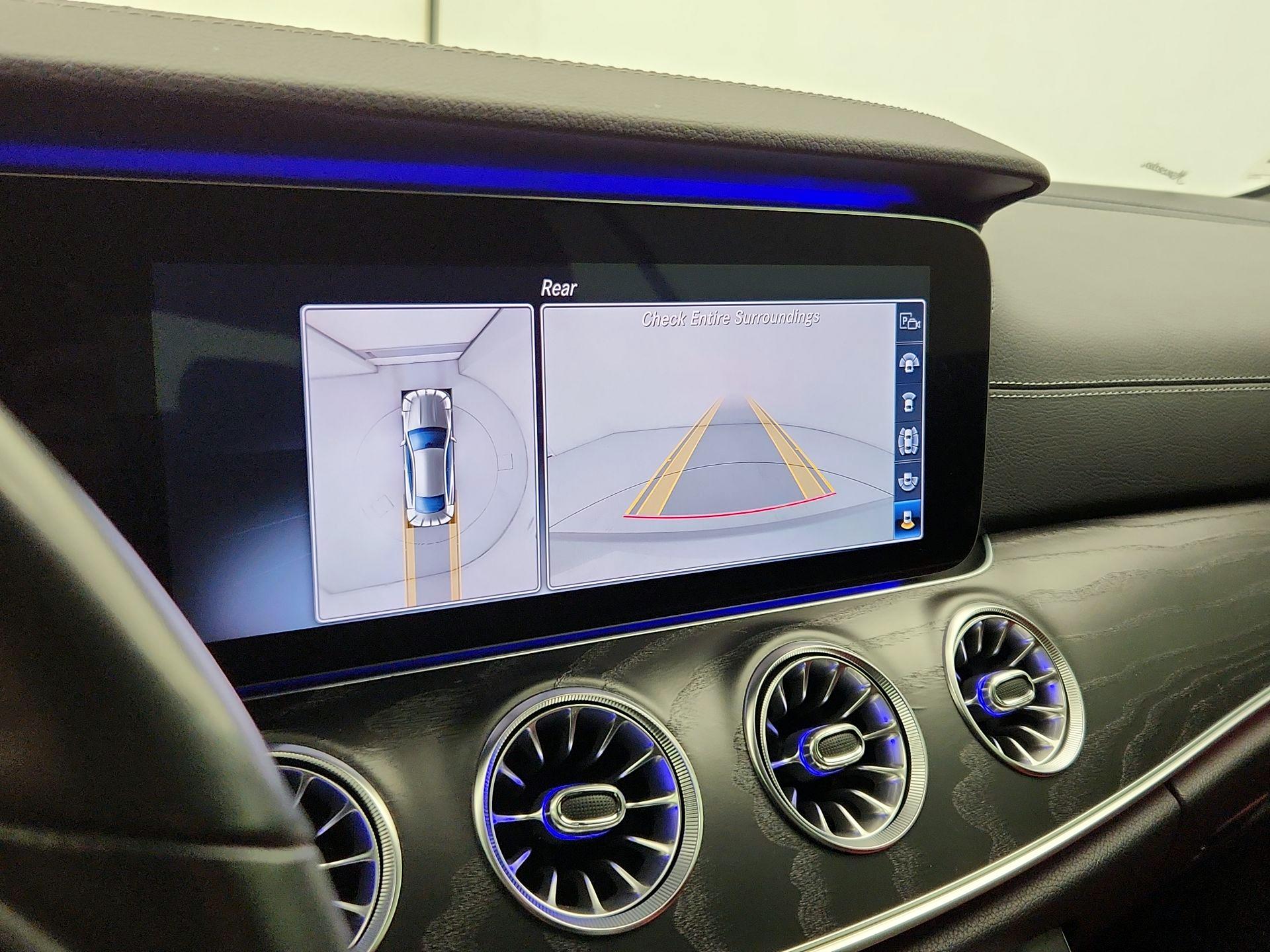 Thumbnail: 2020 Mercedes-Benz E-Class - 15