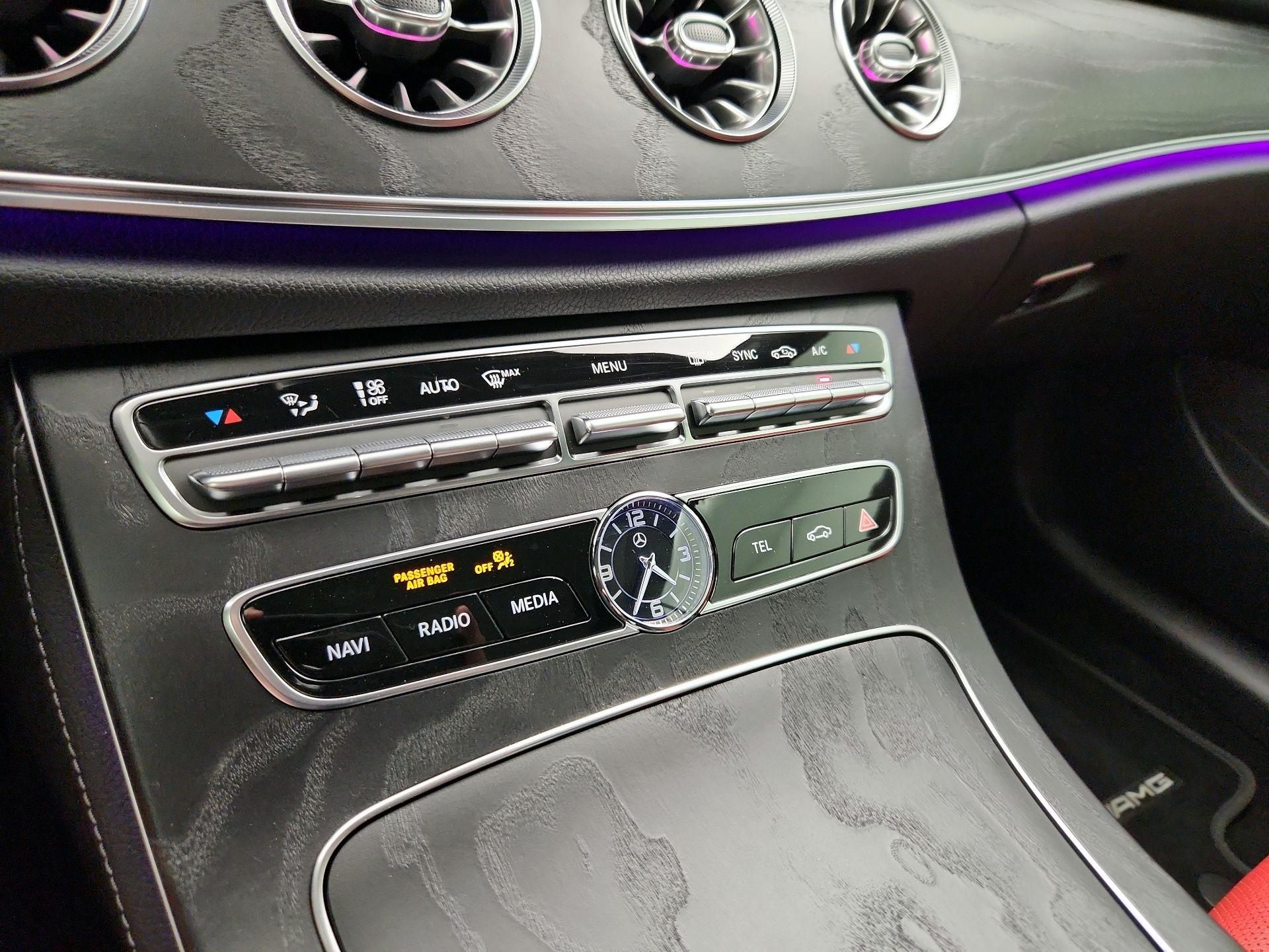 Thumbnail: 2020 Mercedes-Benz E-Class - 17