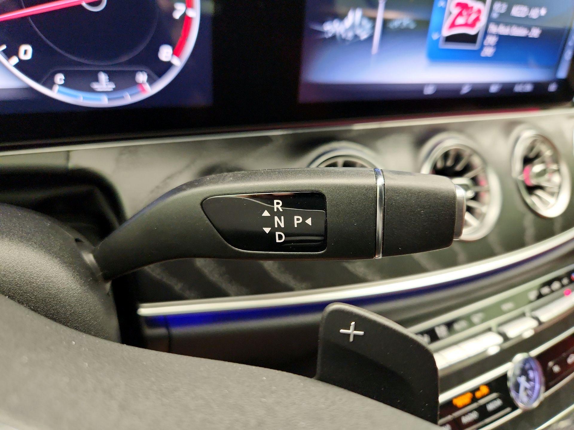 Thumbnail: 2020 Mercedes-Benz E-Class - 18