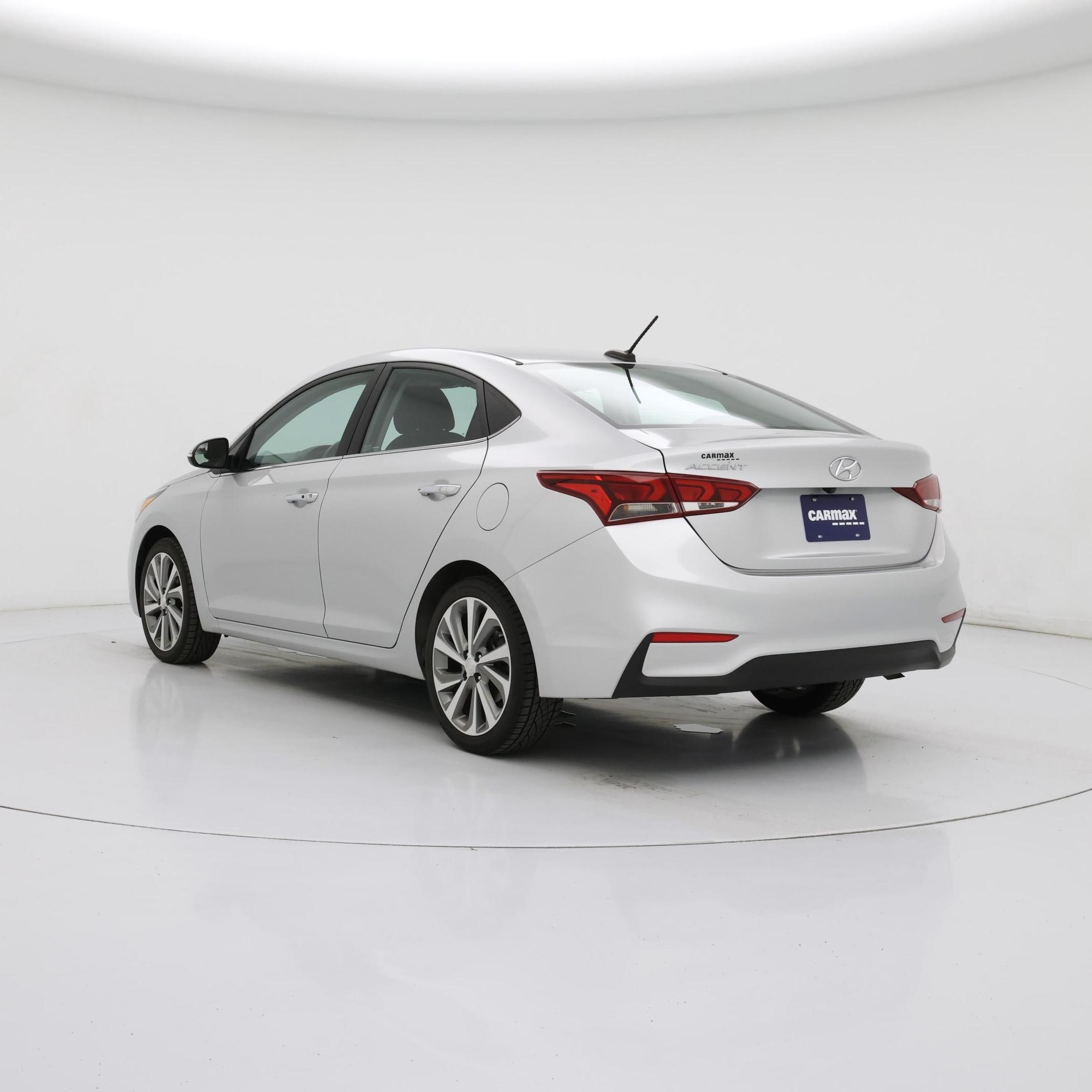 Thumbnail: 2022 Hyundai Accent - 2