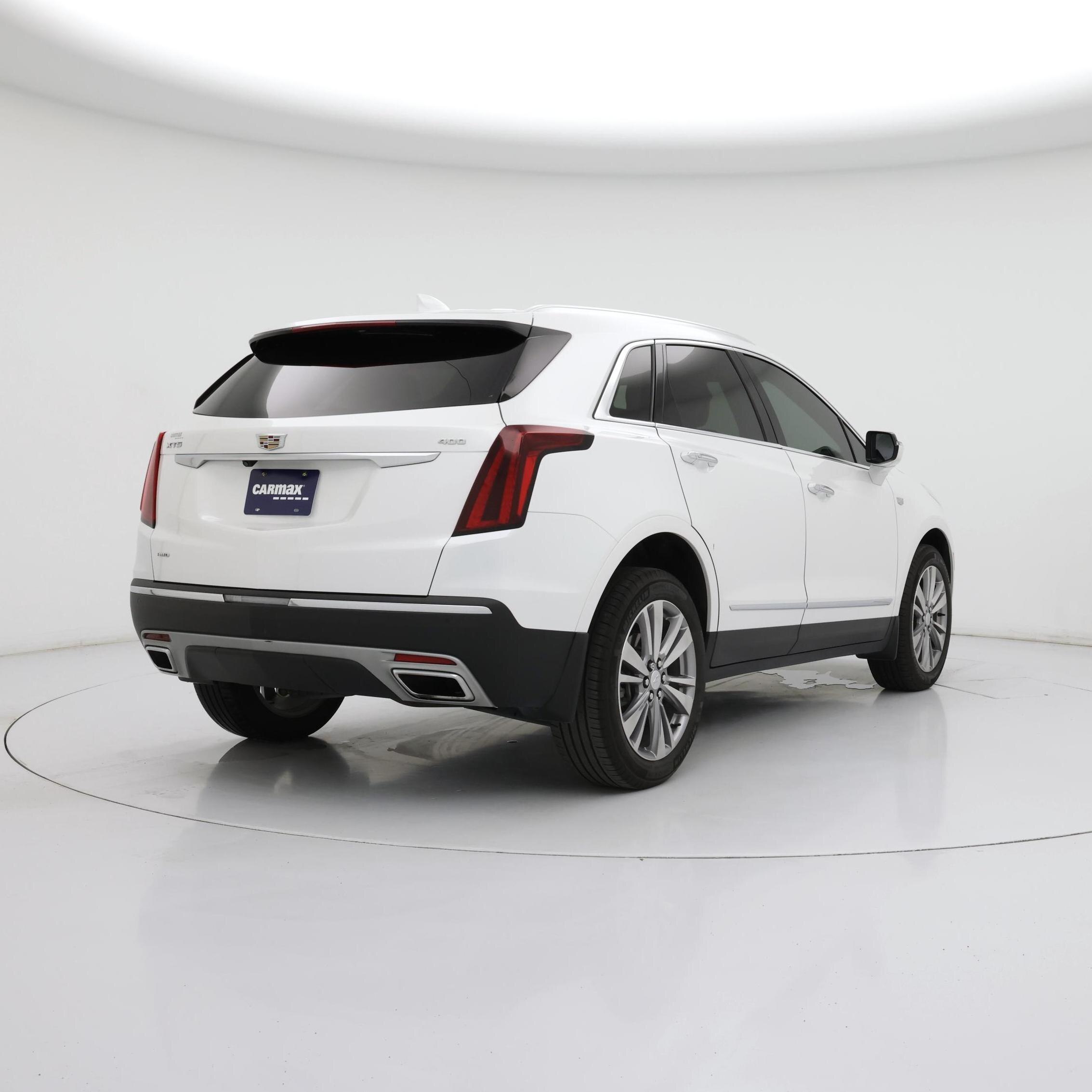 Thumbnail: 2023 Cadillac XT5 - 8