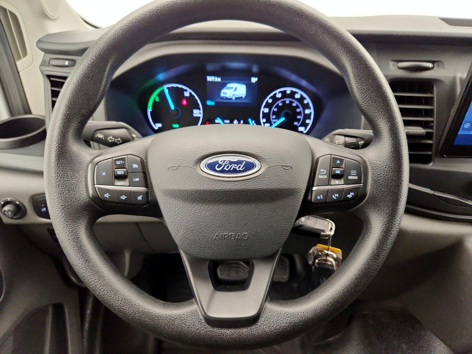 Thumbnail: 2023 Ford Econoline - 10