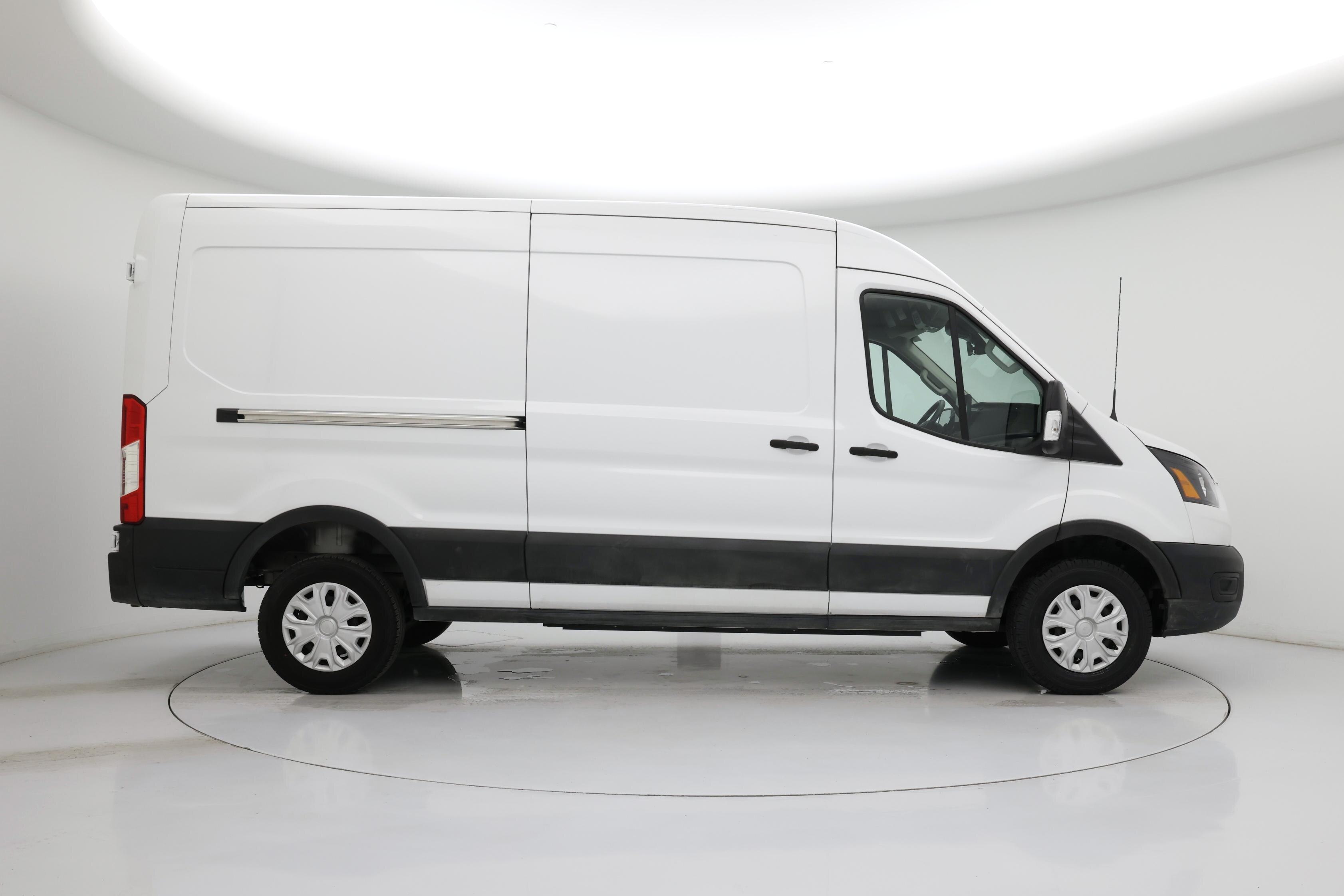 Thumbnail: 2023 Ford Econoline - 7