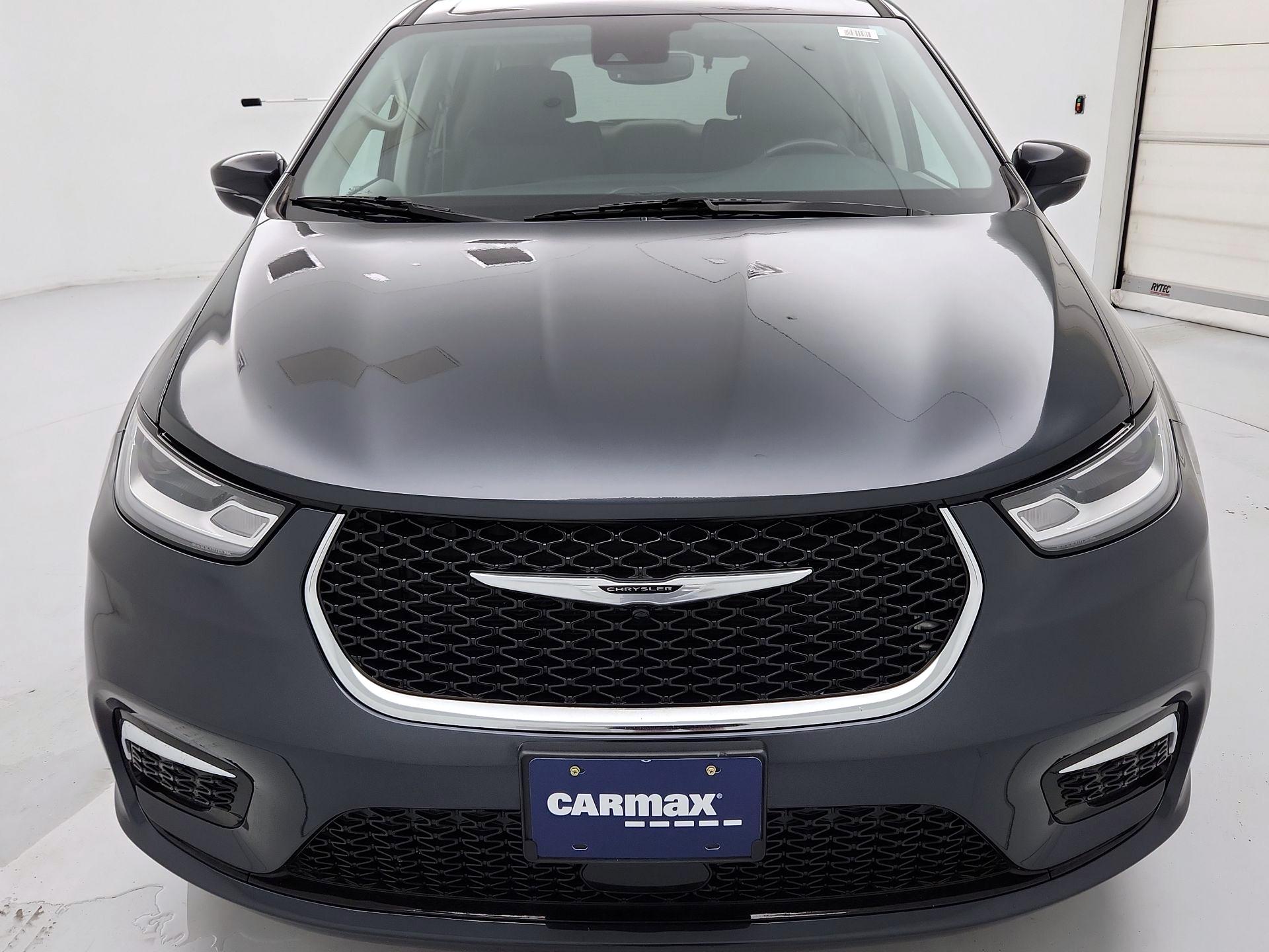 Thumbnail: 2021 Chrysler Pacifica - 2