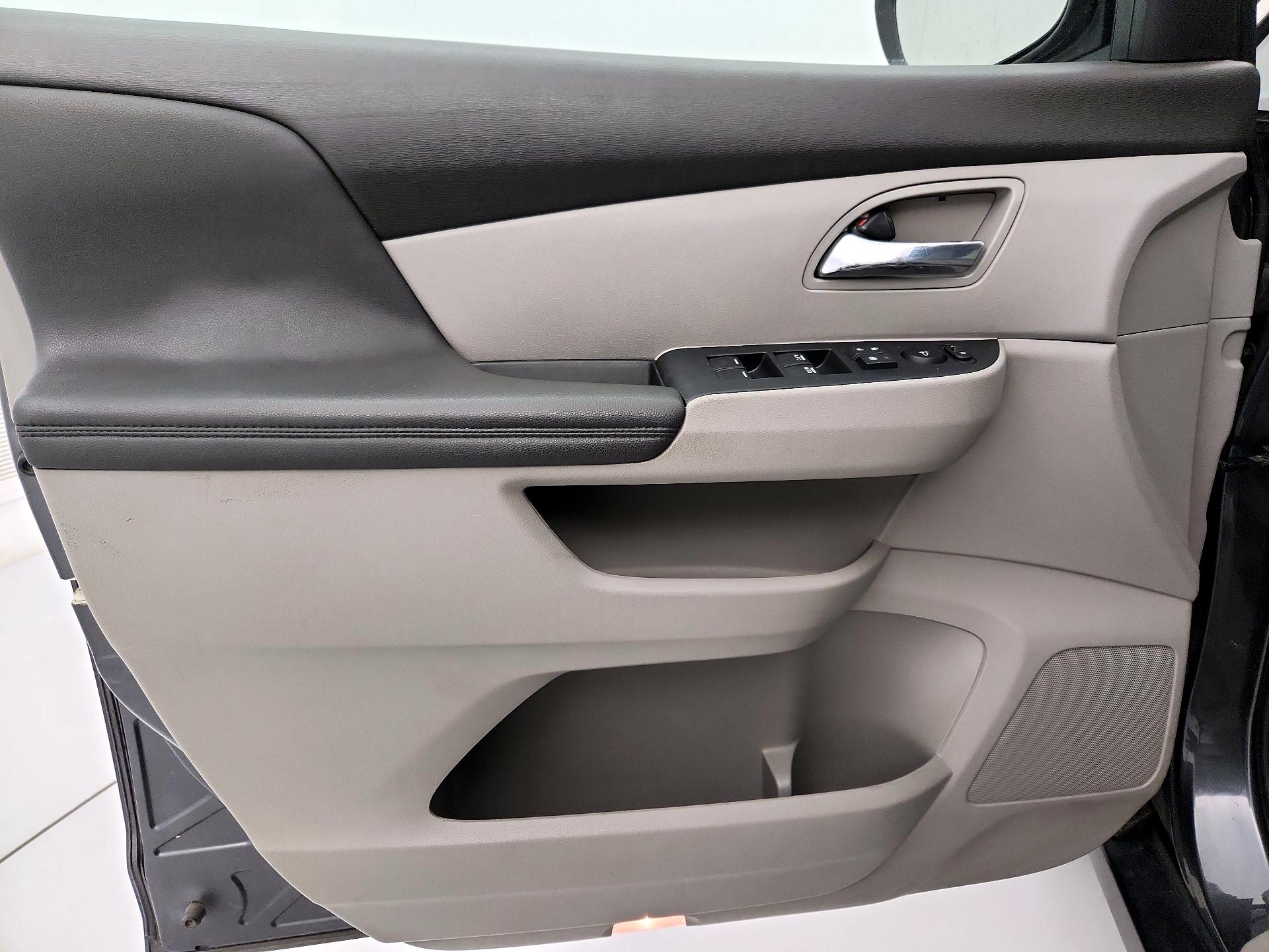 Thumbnail: 2016 Honda Odyssey - 12