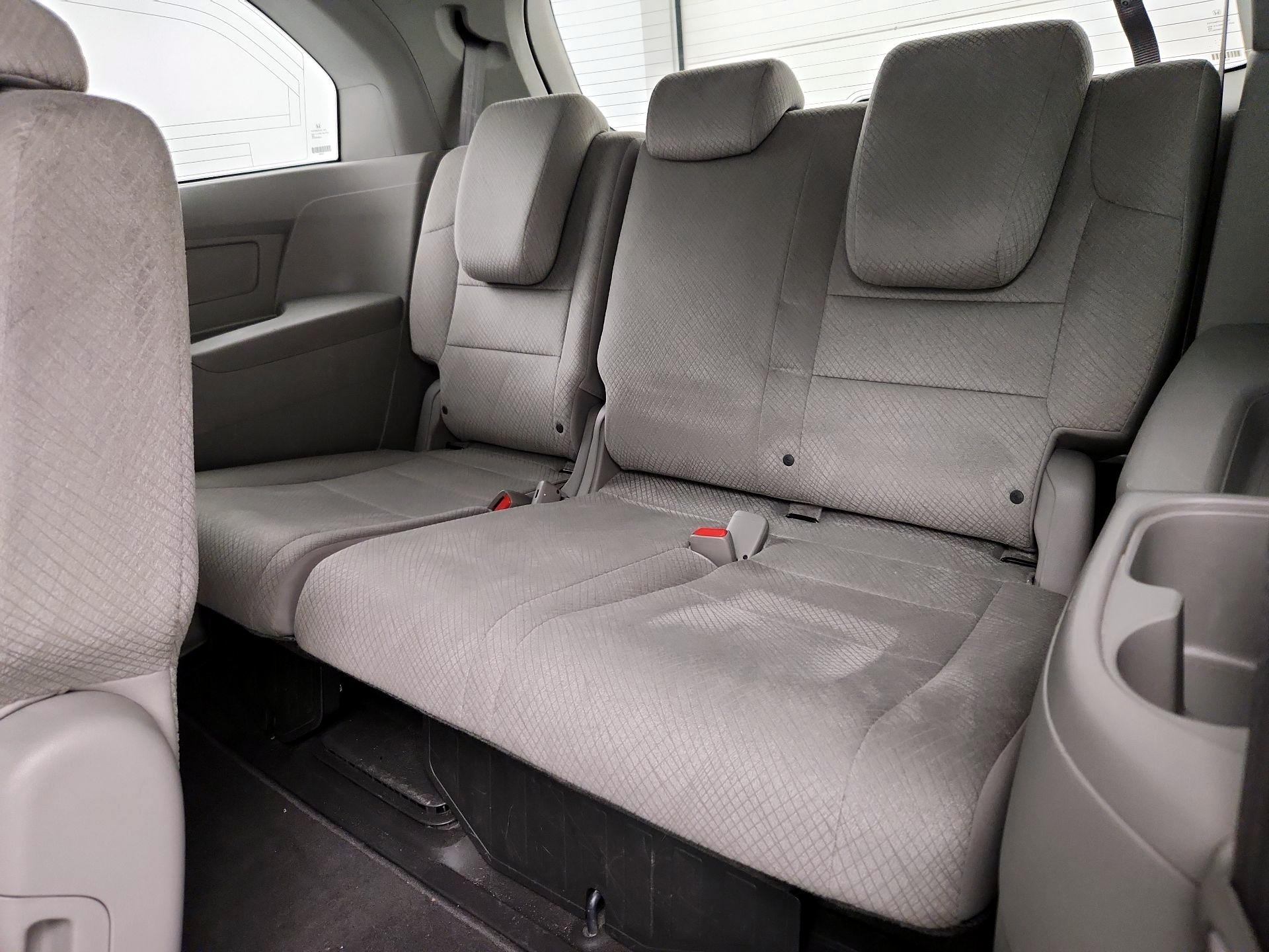 Thumbnail: 2016 Honda Odyssey - 20