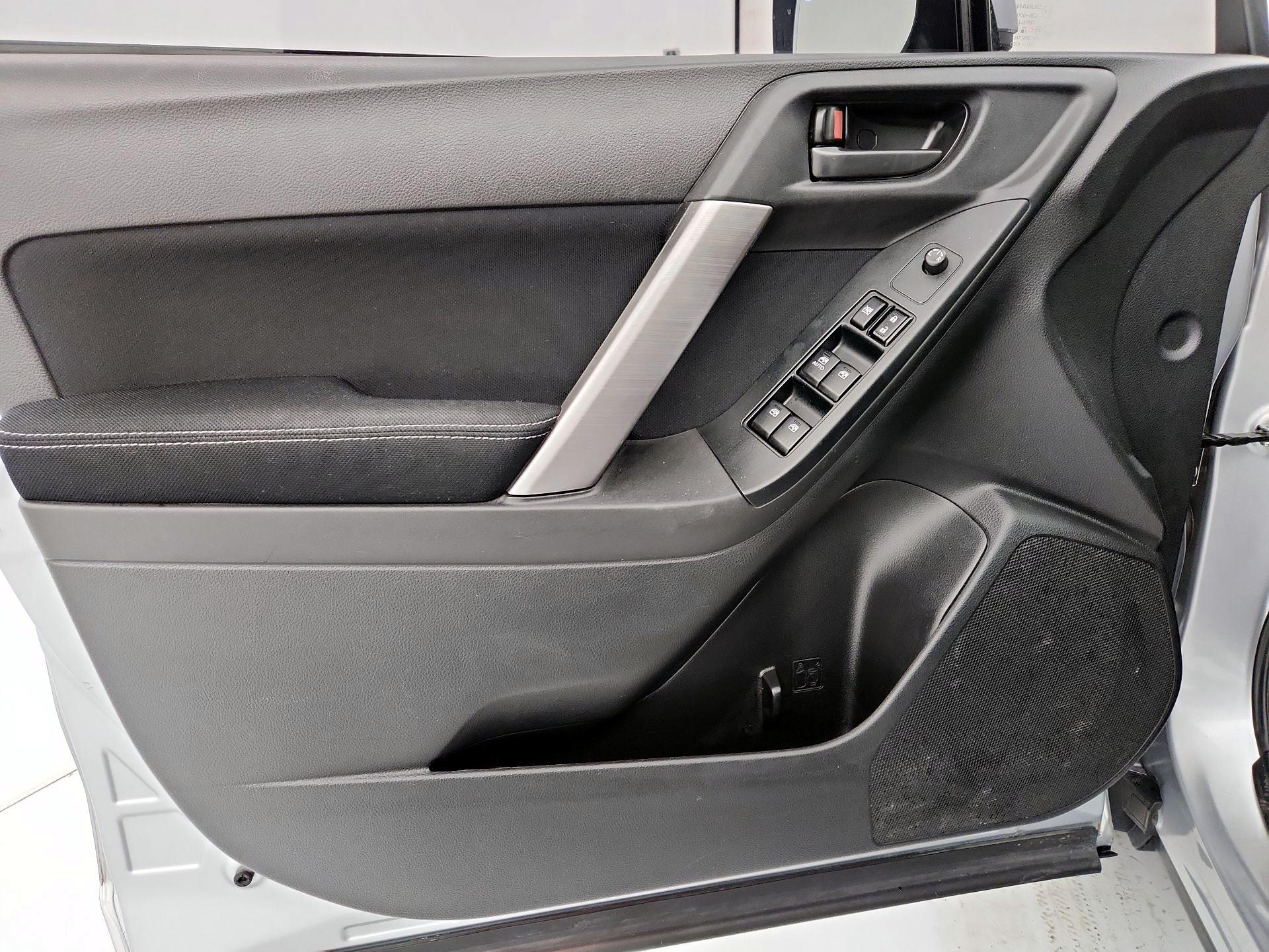 Thumbnail: 2014 Subaru Forester - 12