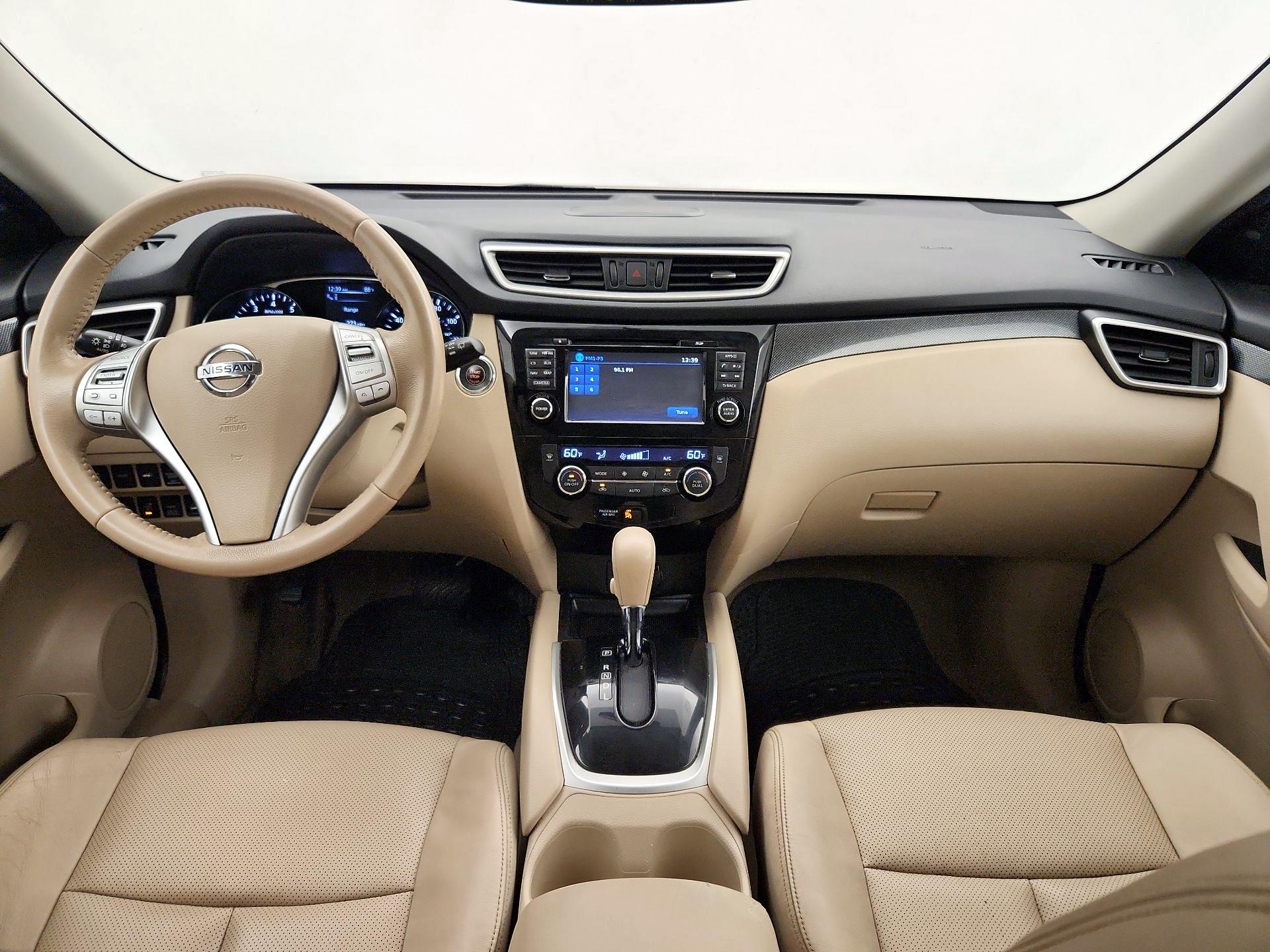 Thumbnail: 2015 Nissan Rogue - 9