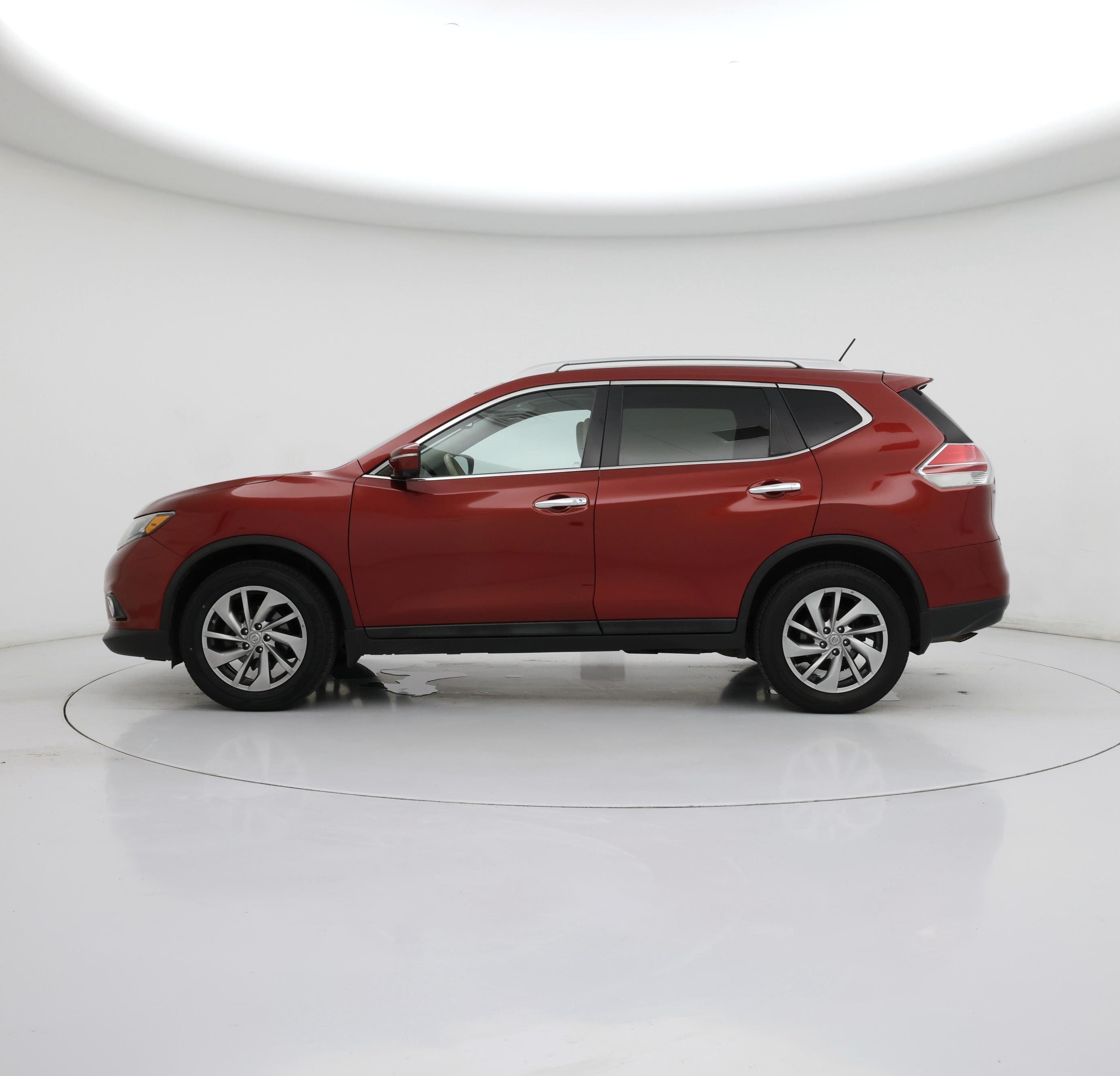 Thumbnail: 2015 Nissan Rogue - 3