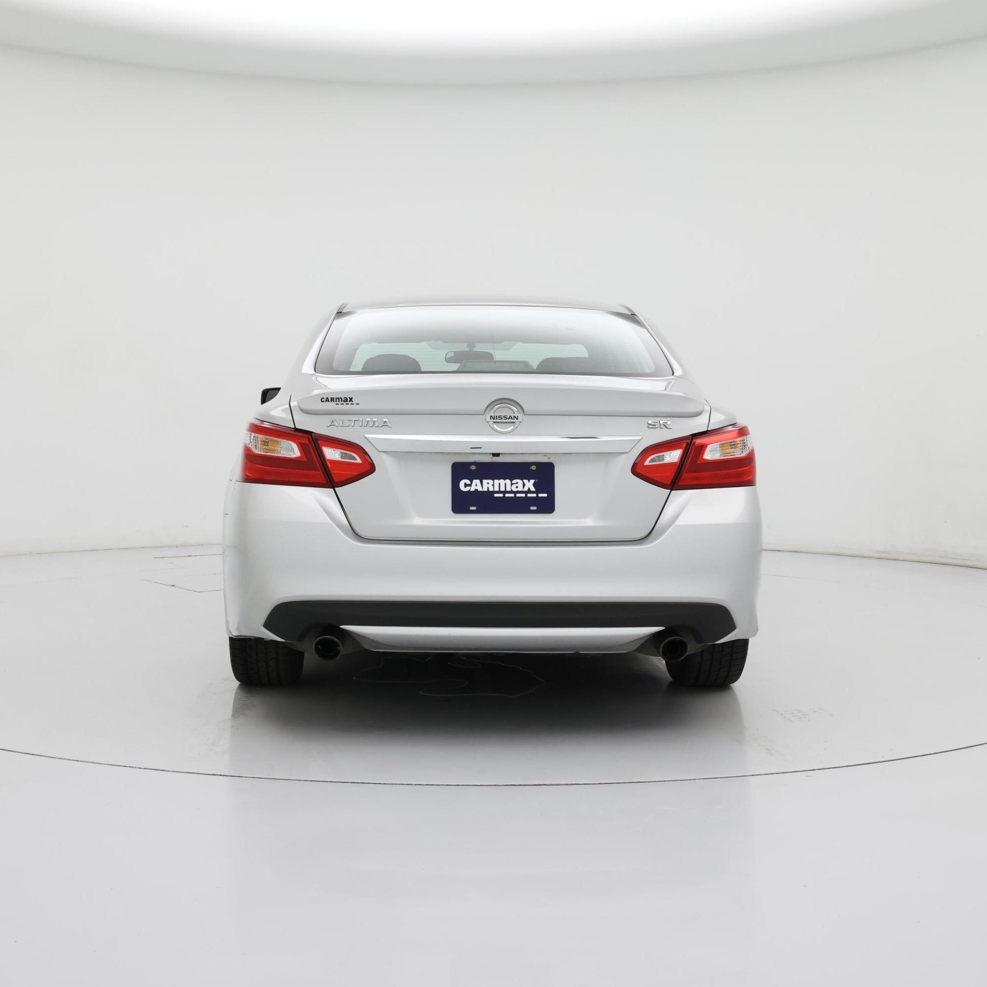 Thumbnail: 2016 Nissan Altima - 6