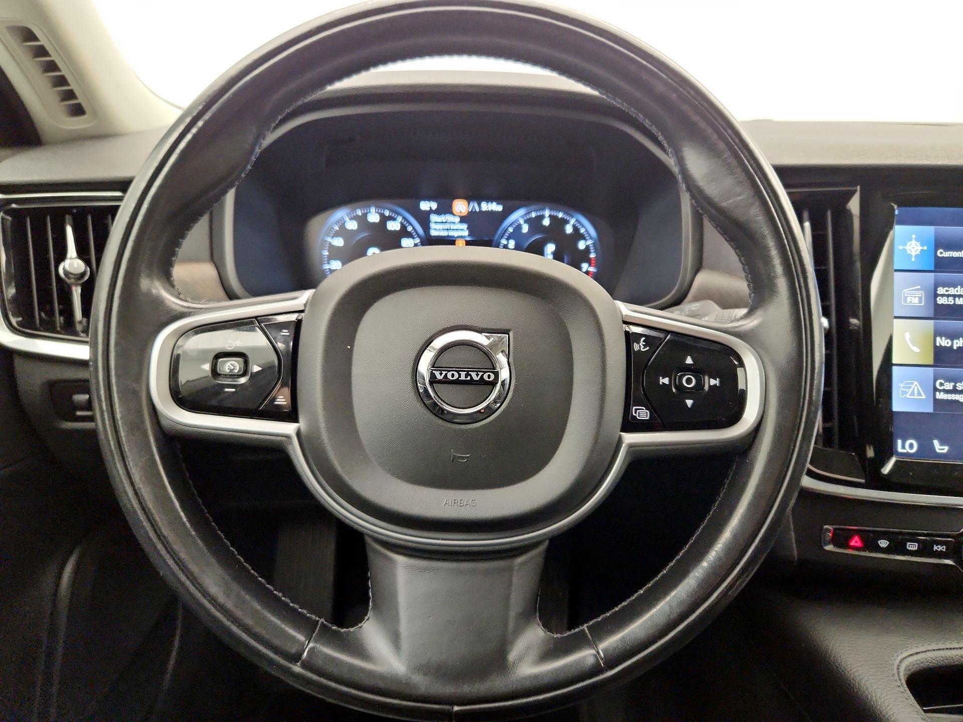 Thumbnail: 2018 Volvo V90 - 10