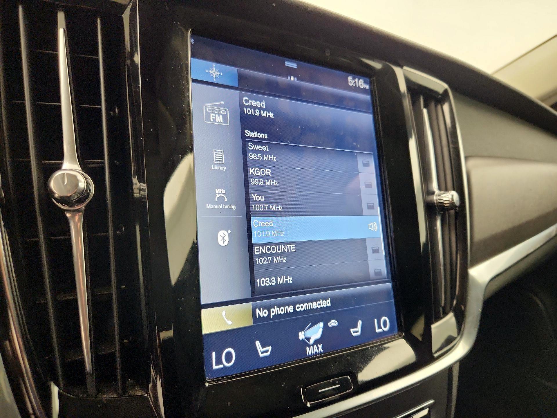 Thumbnail: 2018 Volvo V90 - 15