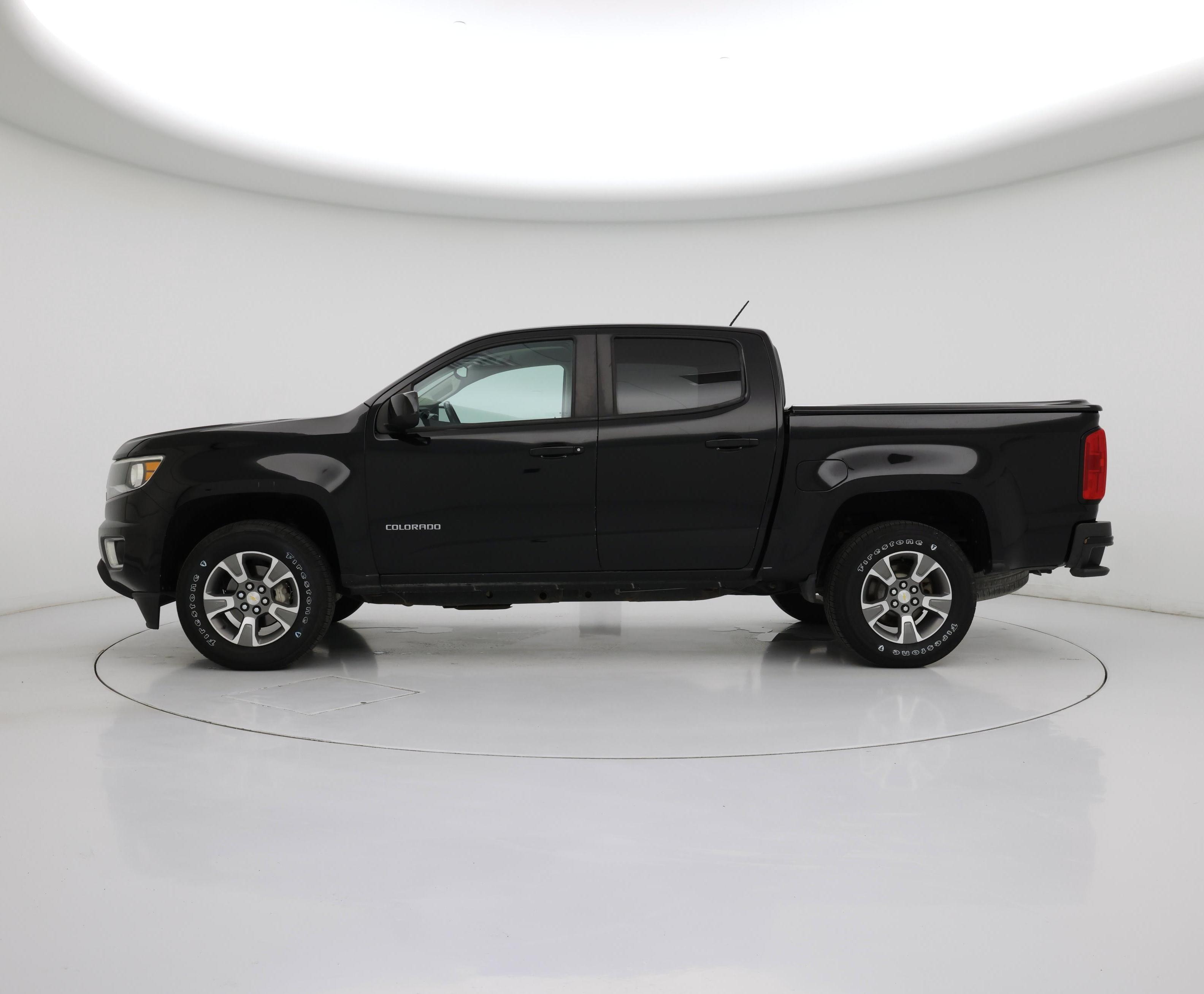 Thumbnail: 2018 Chevrolet Colorado - 3
