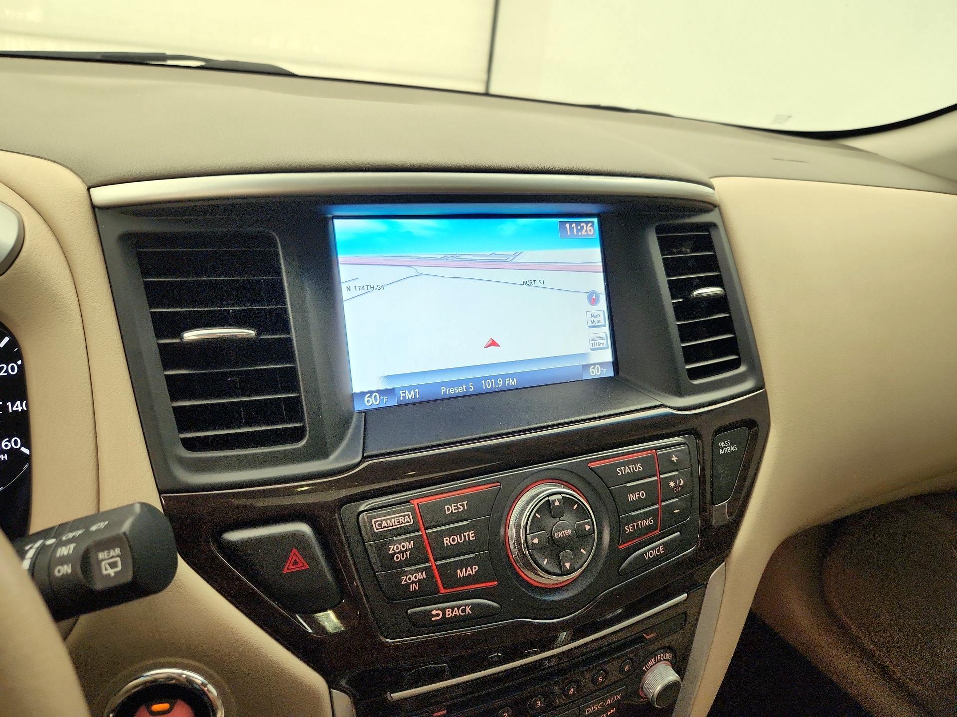 Thumbnail: 2014 Nissan Pathfinder - 14