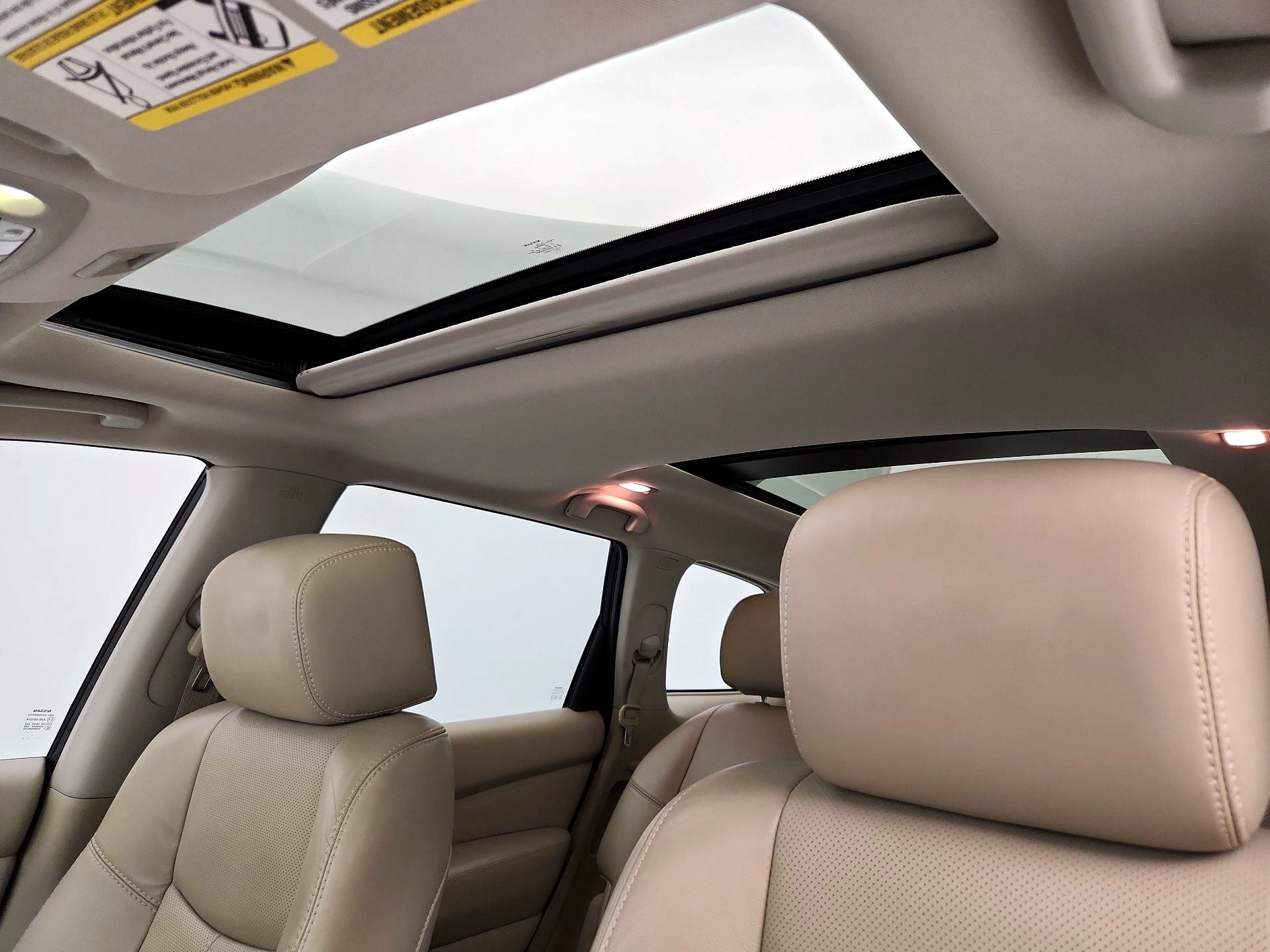 Thumbnail: 2014 Nissan Pathfinder - 20