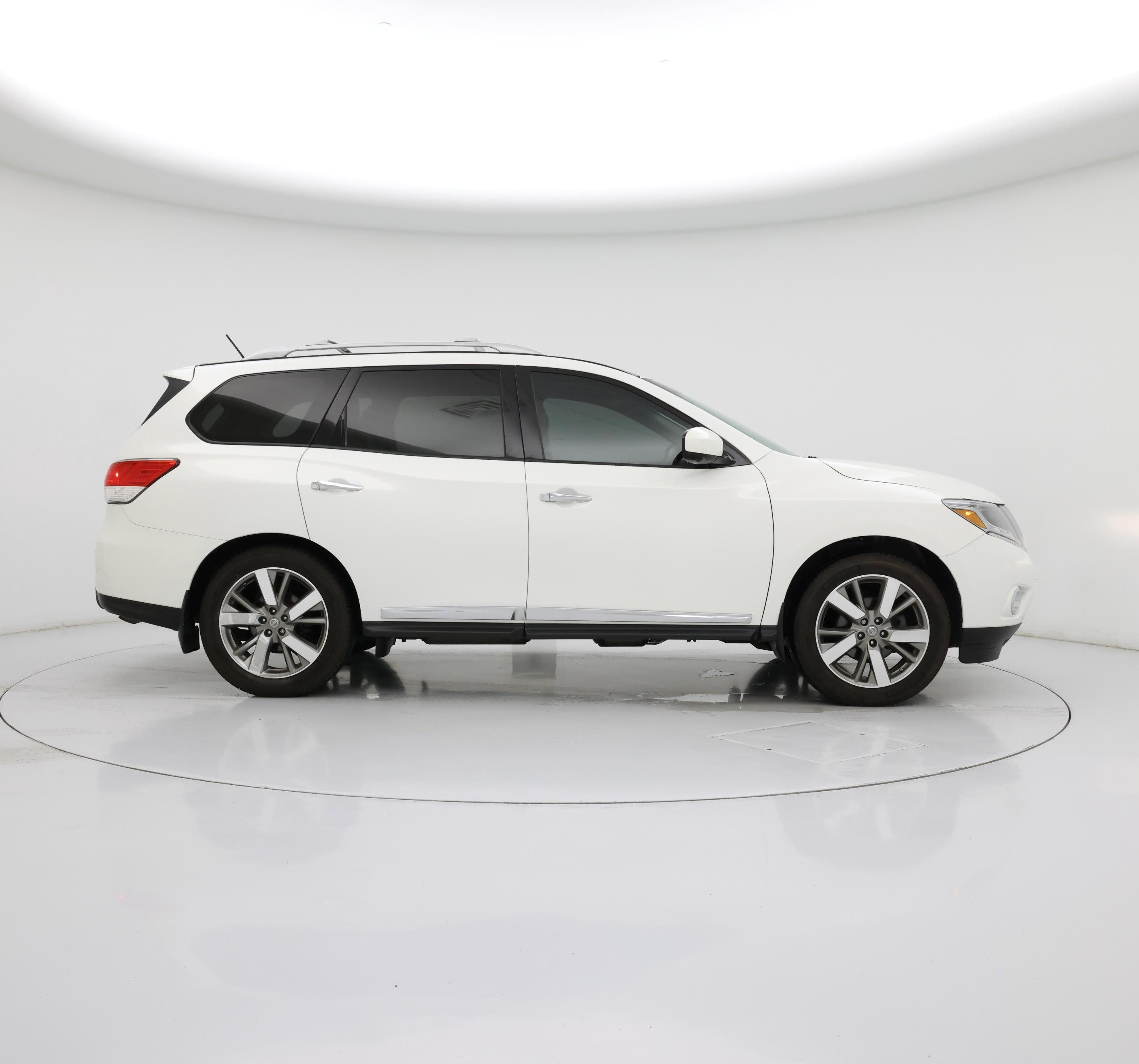Thumbnail: 2014 Nissan Pathfinder - 7