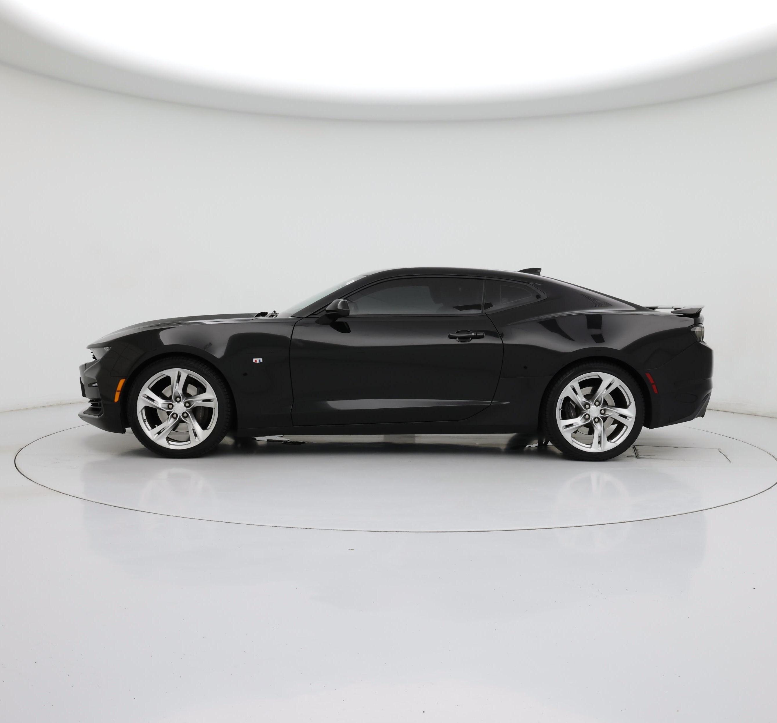Thumbnail: 2019 Chevrolet Camaro - 3