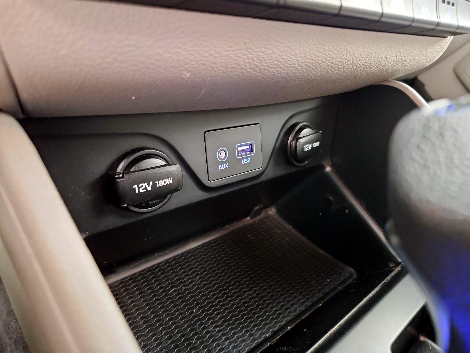 Thumbnail: 2018 Hyundai Tucson - 18