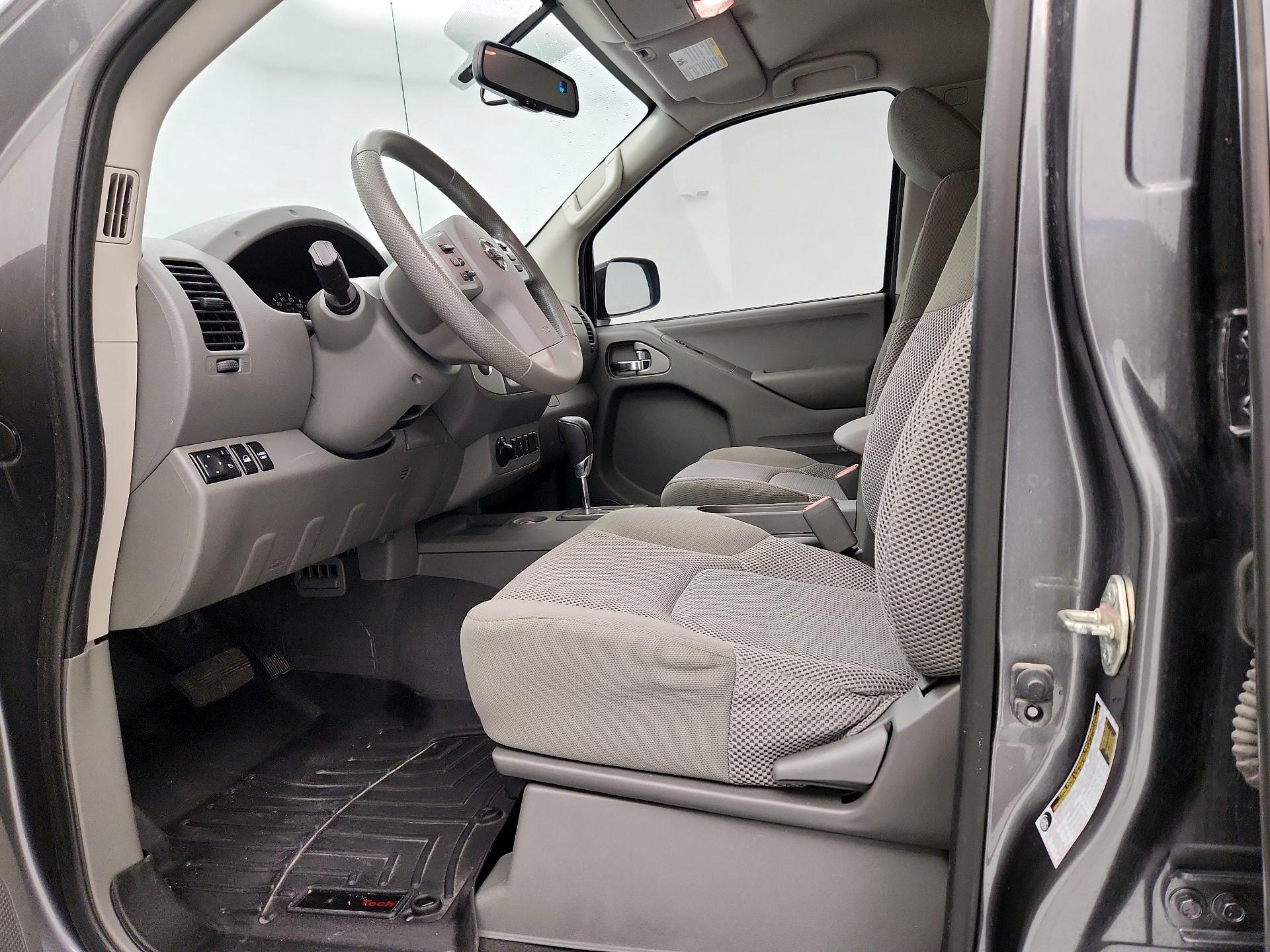 Thumbnail: 2020 Nissan Frontier - 11