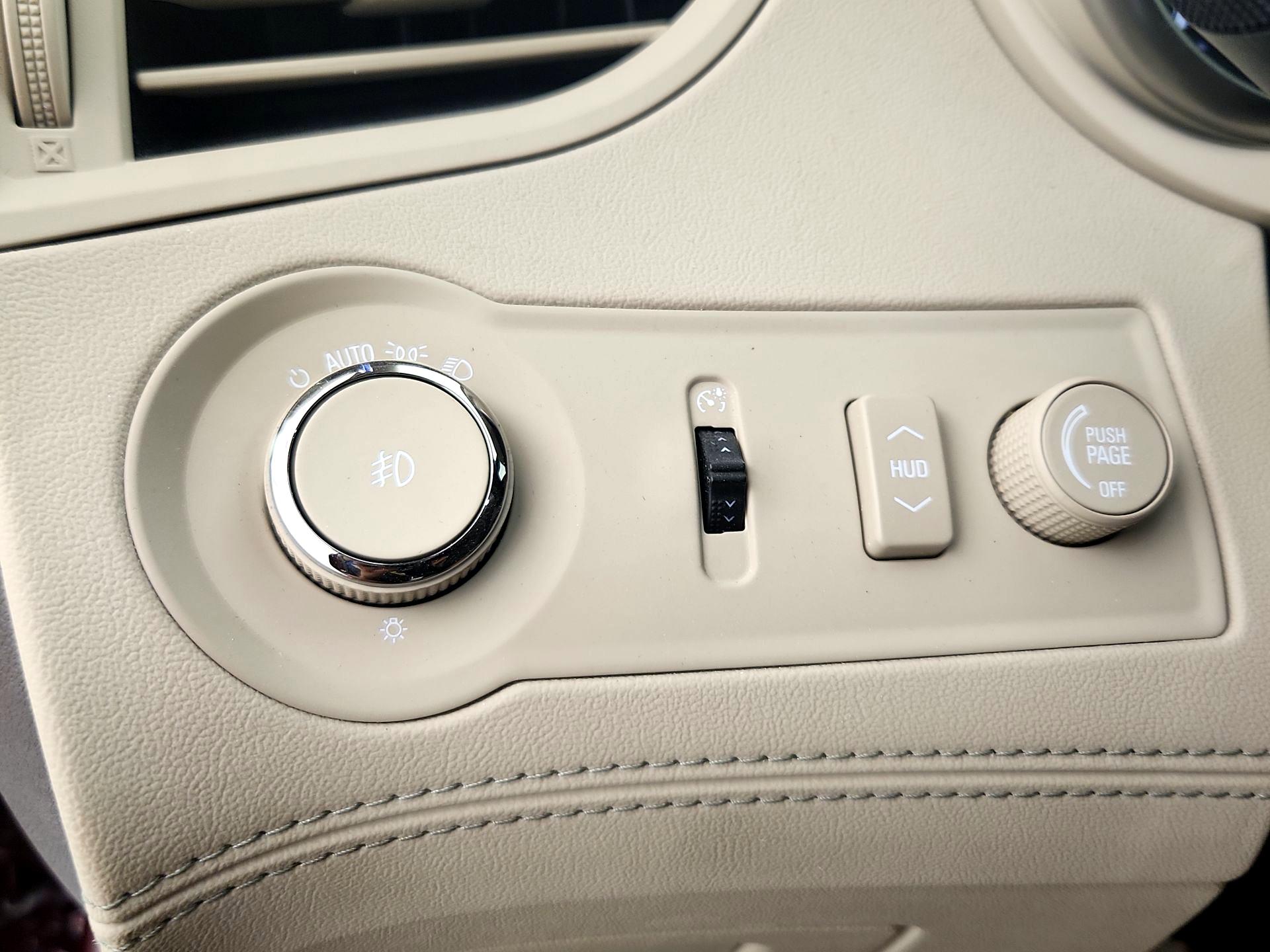 Thumbnail: 2016 Buick LaCrosse - 13