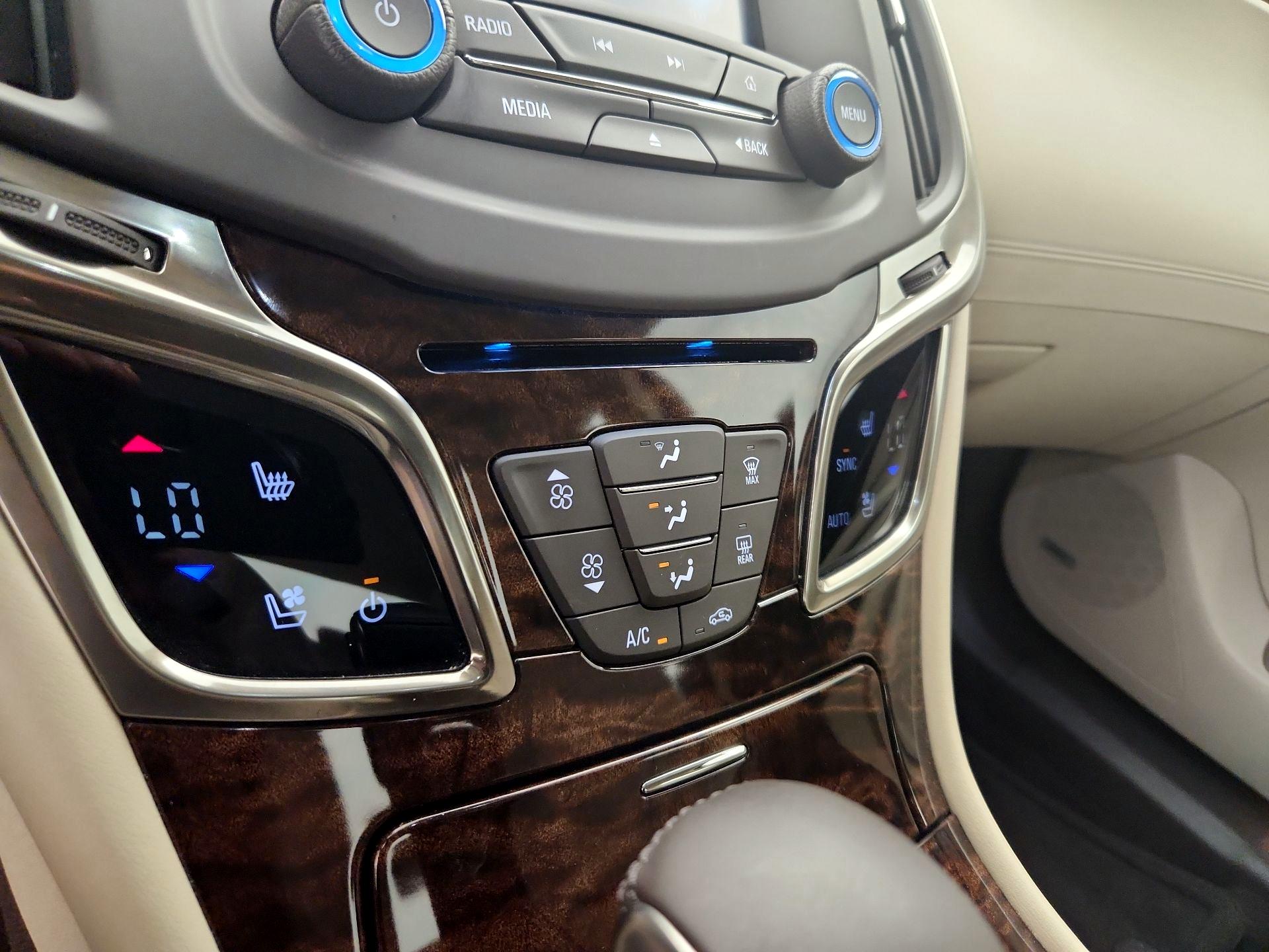 Thumbnail: 2016 Buick LaCrosse - 16
