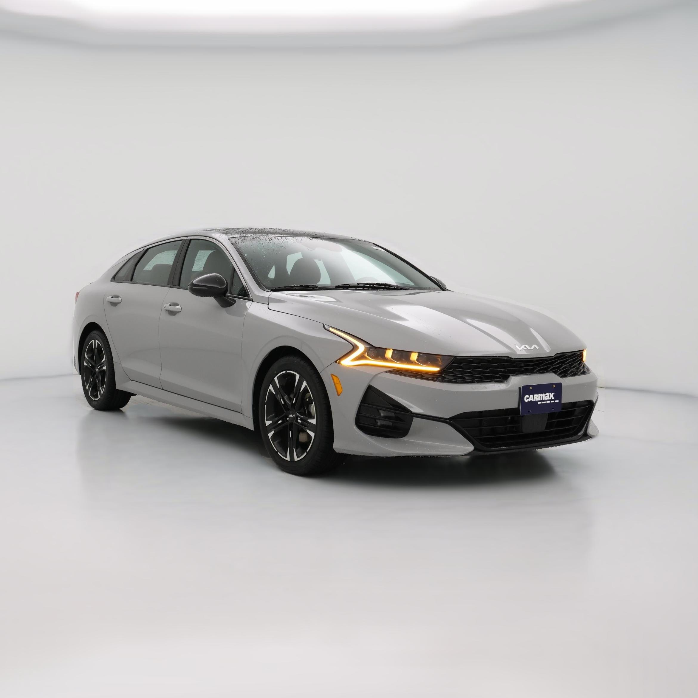 Thumbnail: 2022 Kia K5 - 1