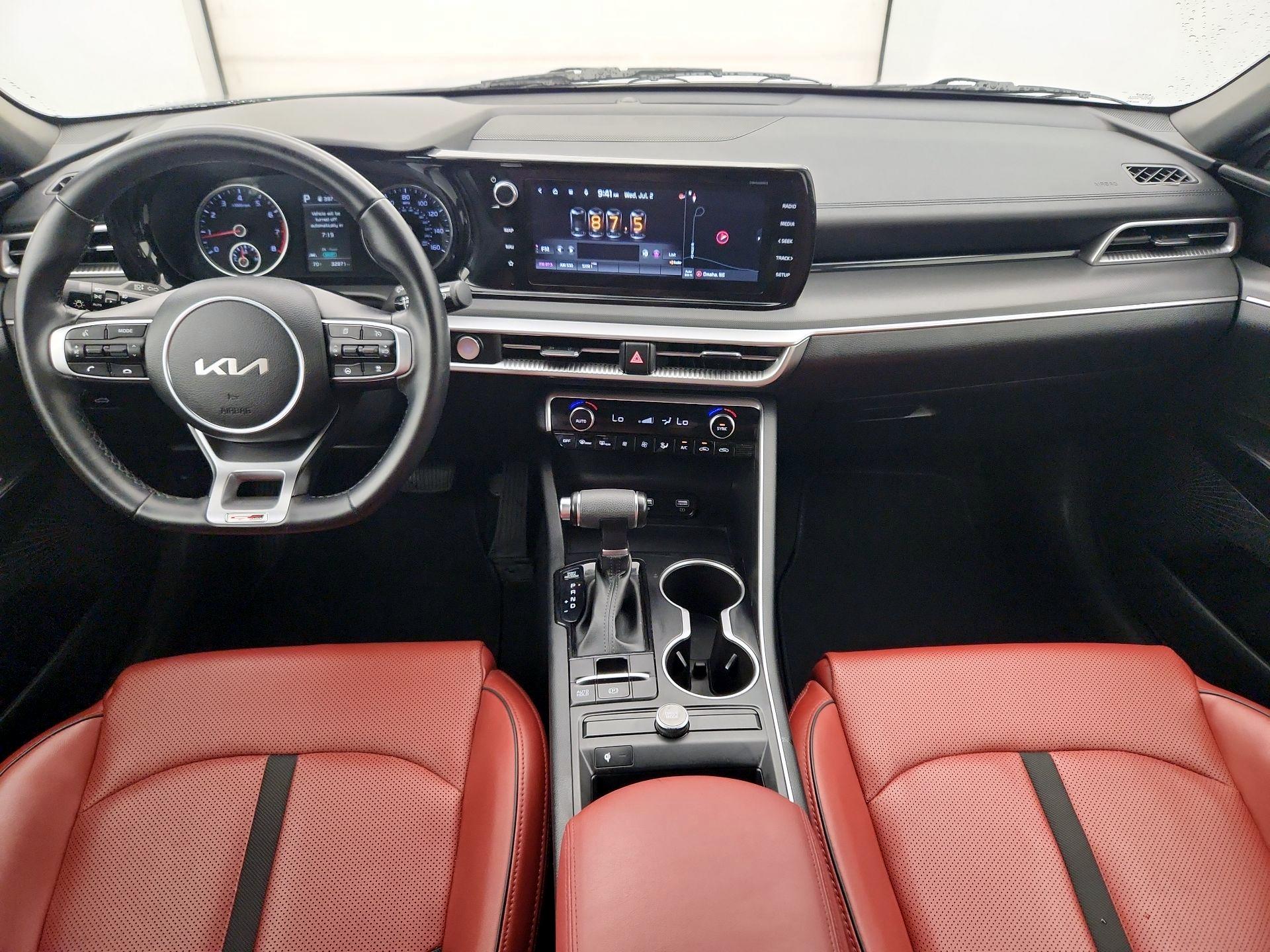 Thumbnail: 2022 Kia K5 - 9