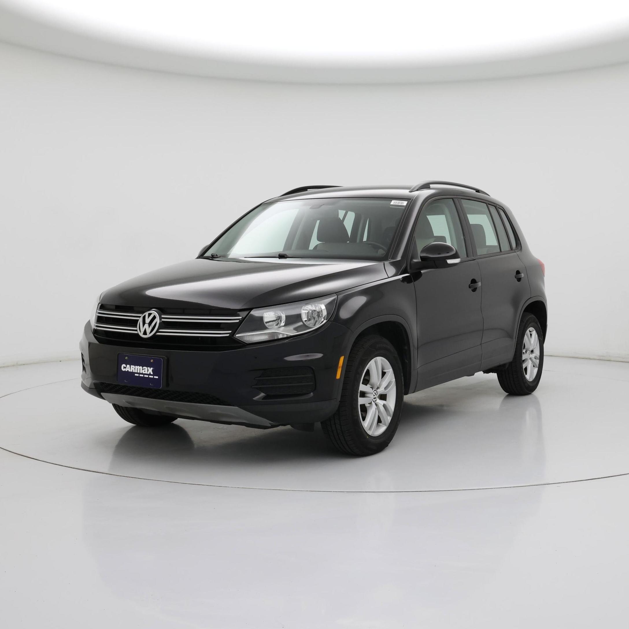Thumbnail: 2016 Volkswagen Tiguan - 4