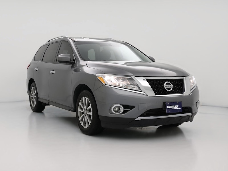 2016 Nissan Pathfinder SV -
                  Omaha, NE