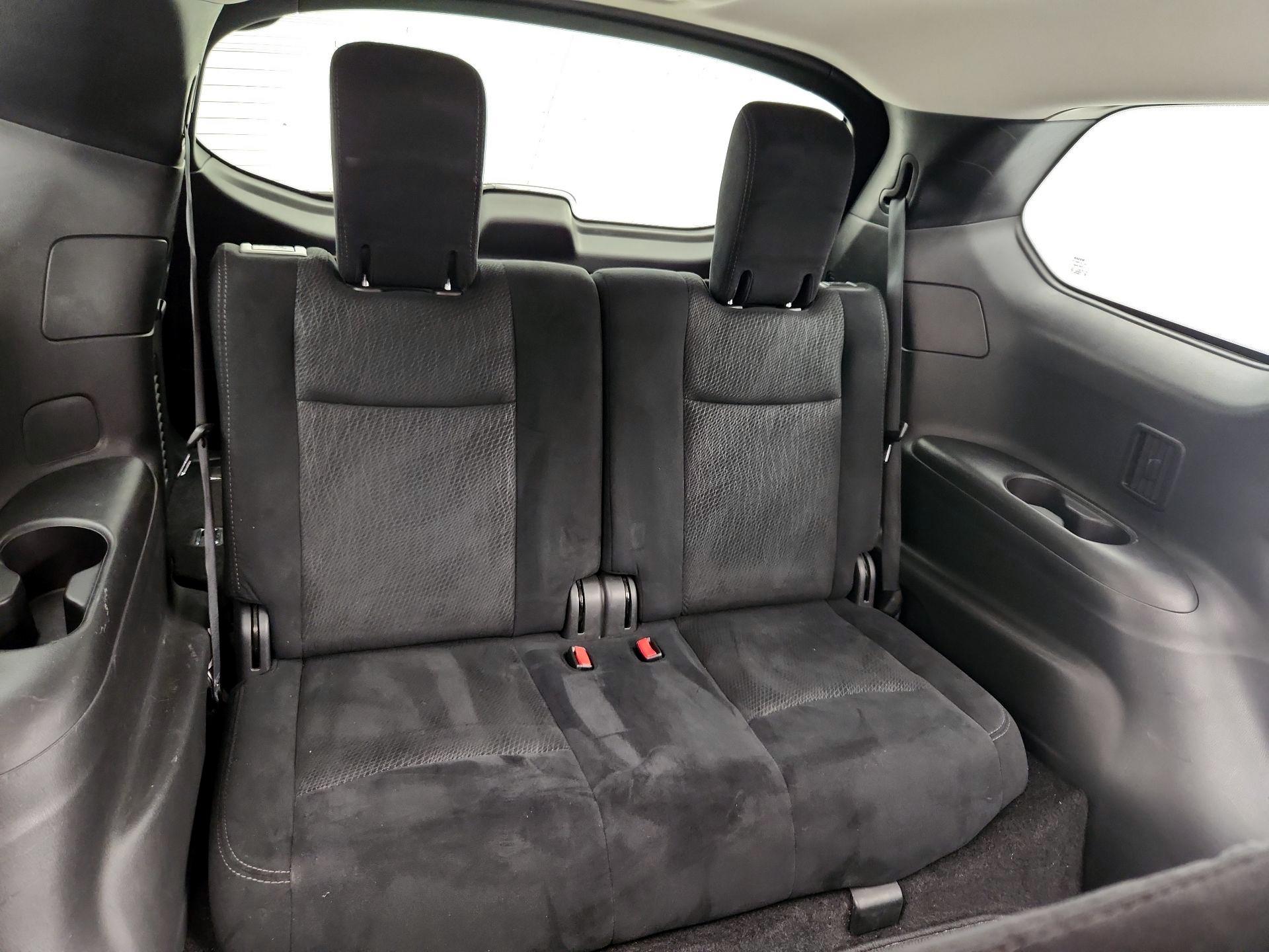 Thumbnail: 2016 Nissan Pathfinder - 20