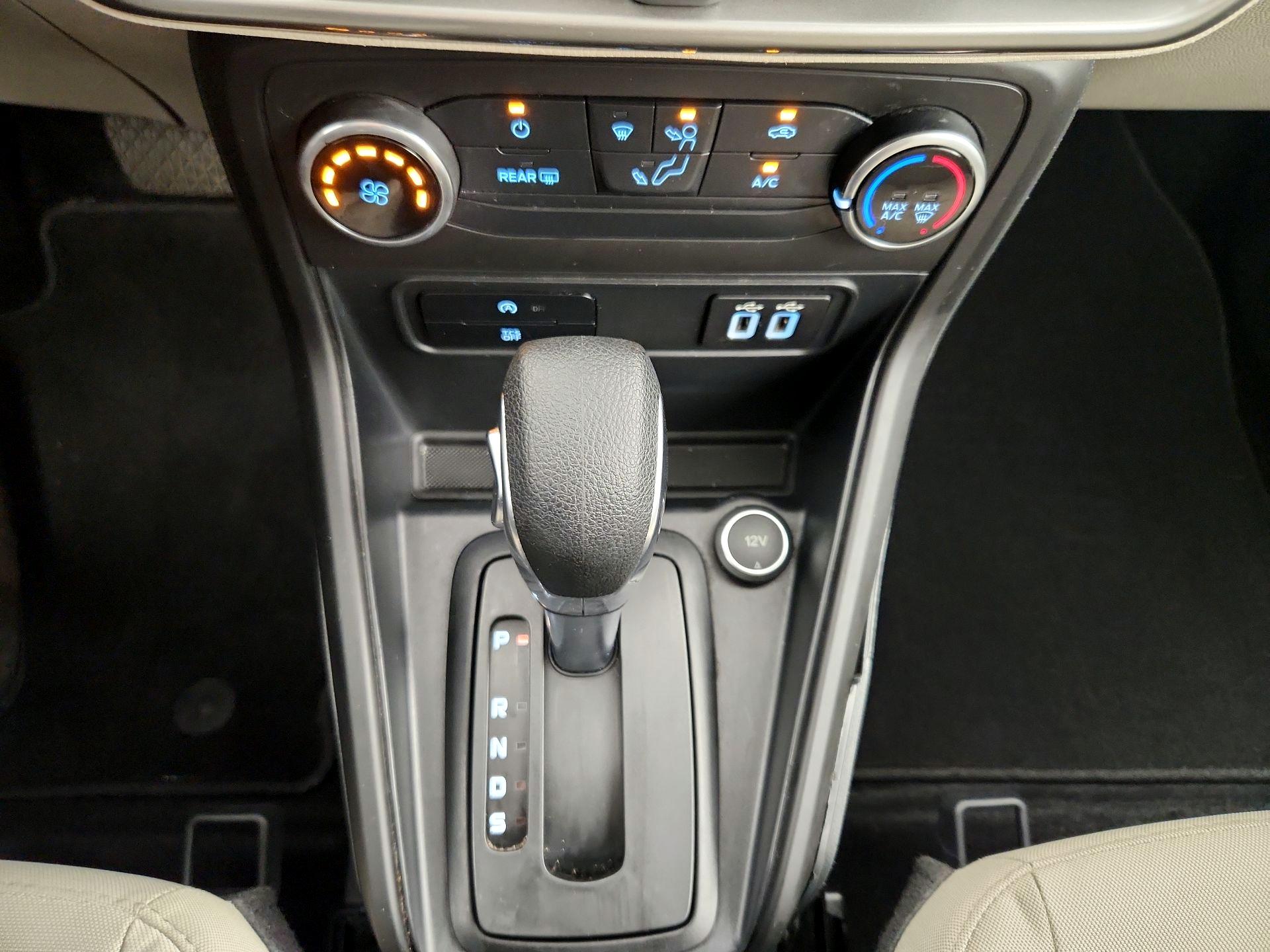 Thumbnail: 2021 Ford EcoSport - 17