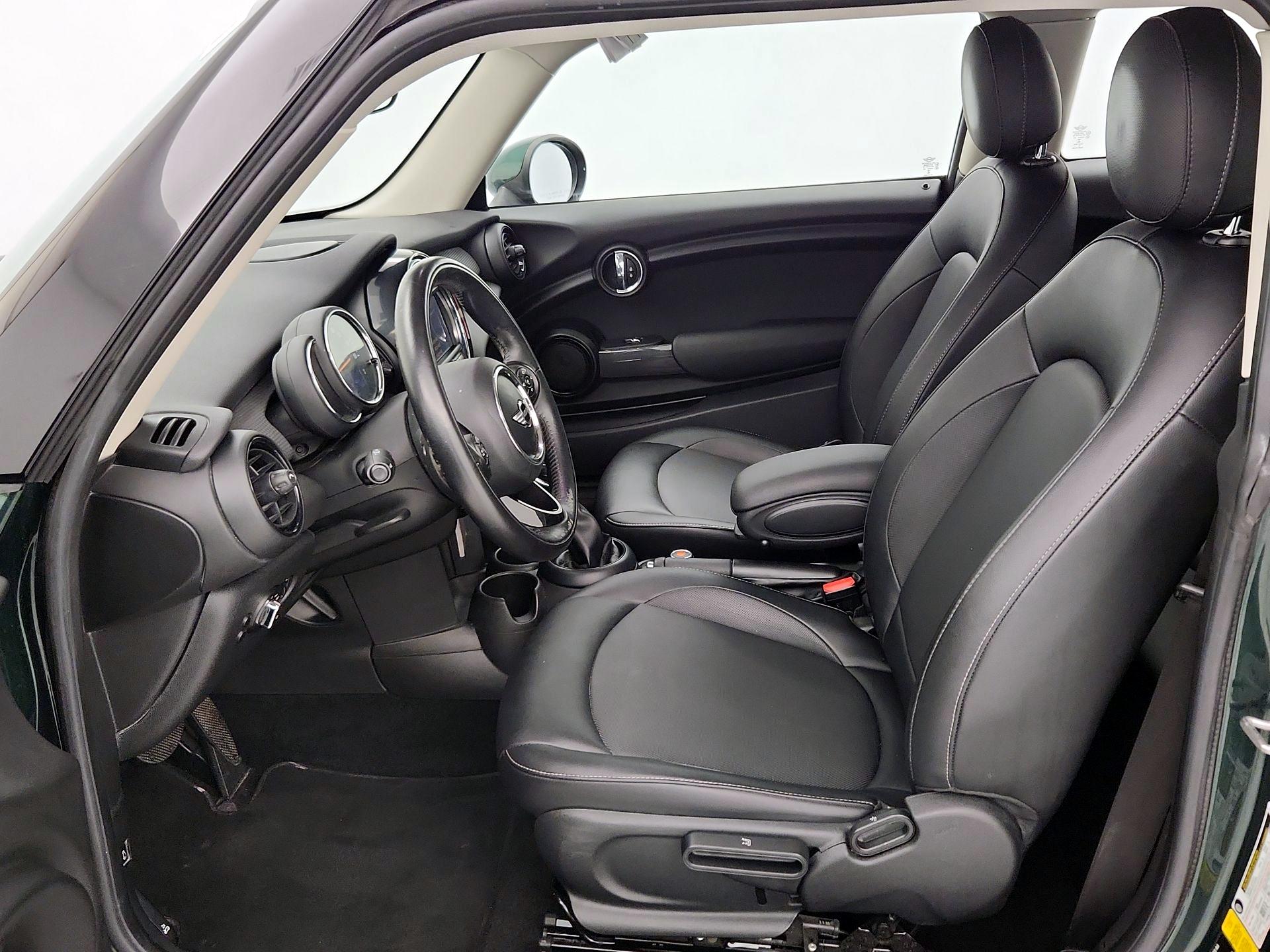 Thumbnail: 2018 MINI Cooper Hardtop - 11
