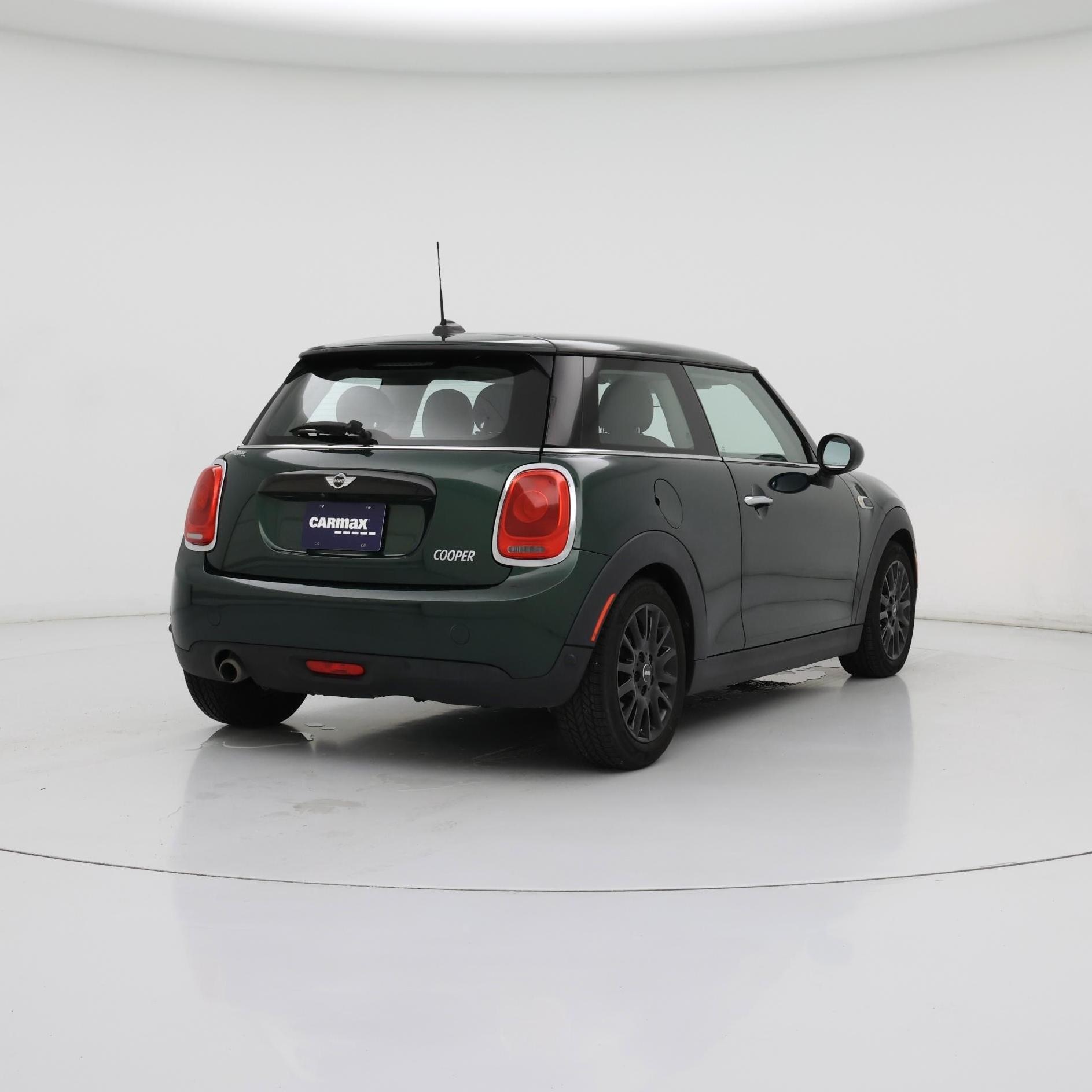 Thumbnail: 2018 MINI Cooper Hardtop - 8