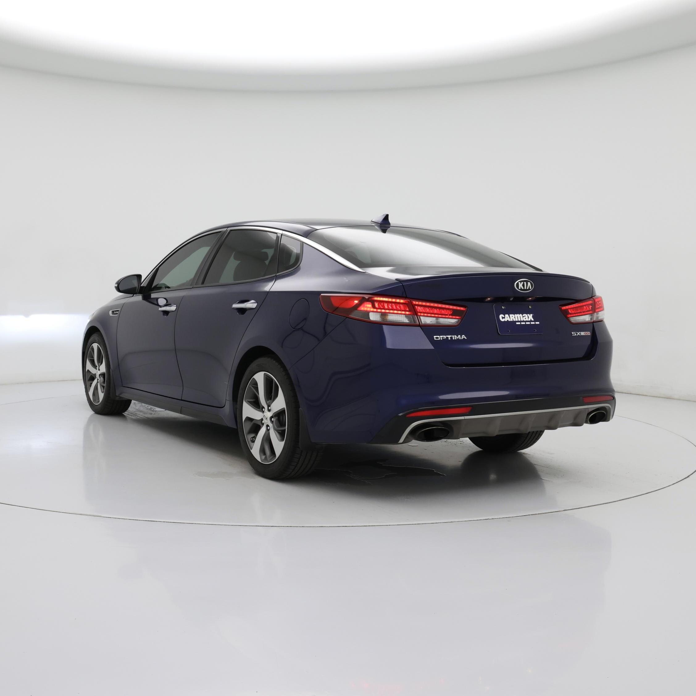 Thumbnail: 2017 Kia Optima - 2