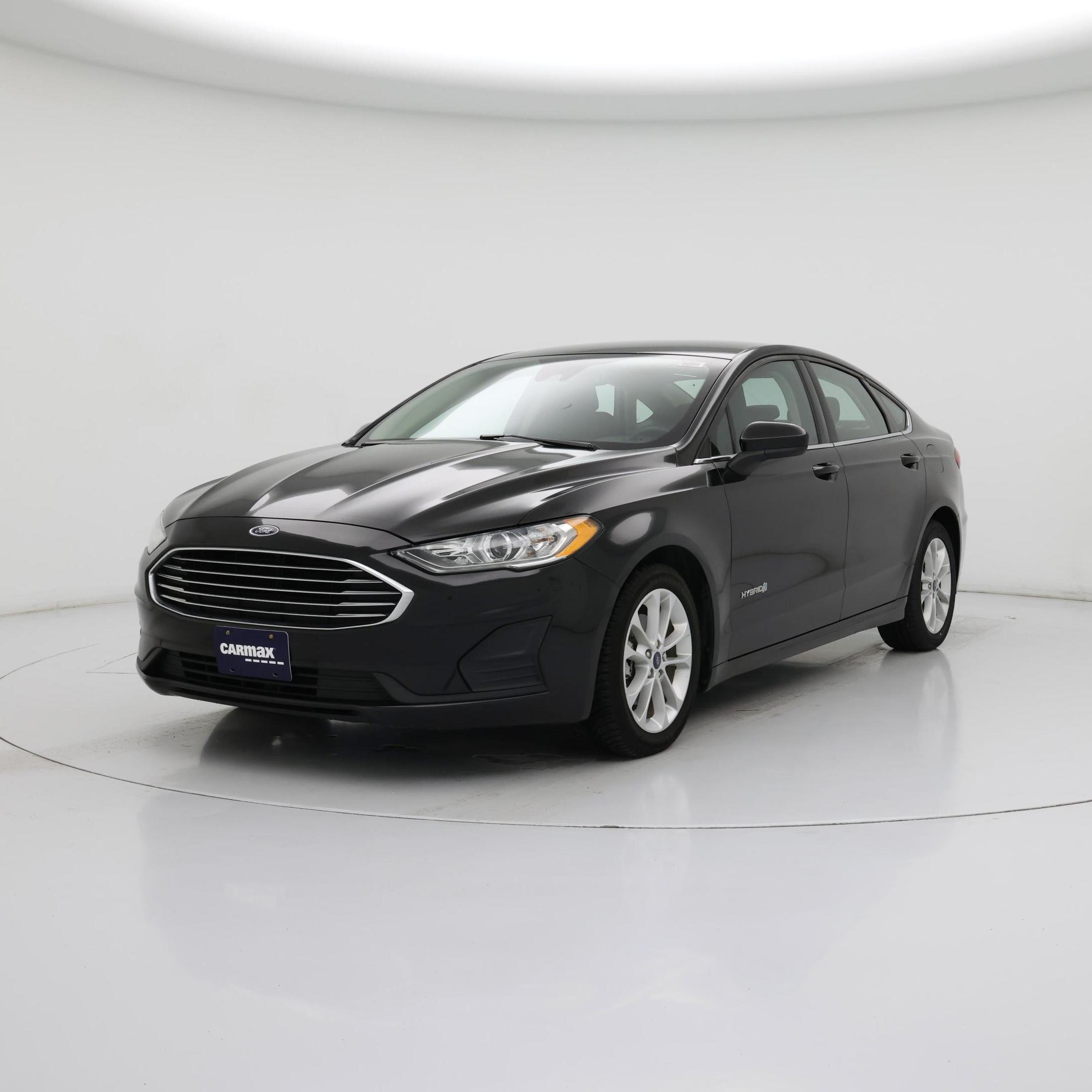Thumbnail: 2019 Ford Fusion - 4