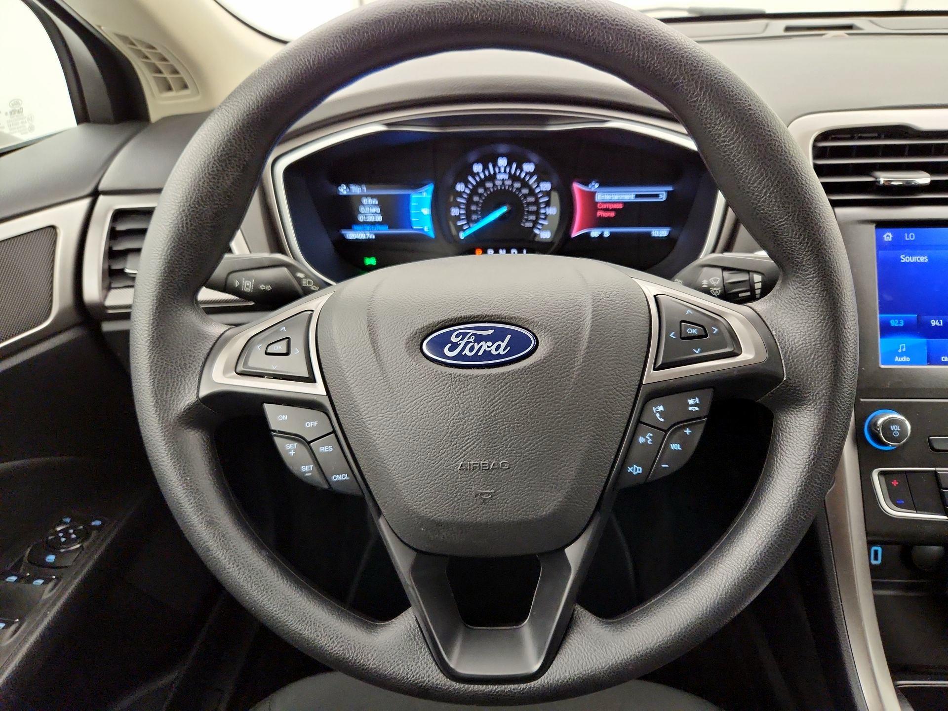Thumbnail: 2020 Ford Fusion - 10
