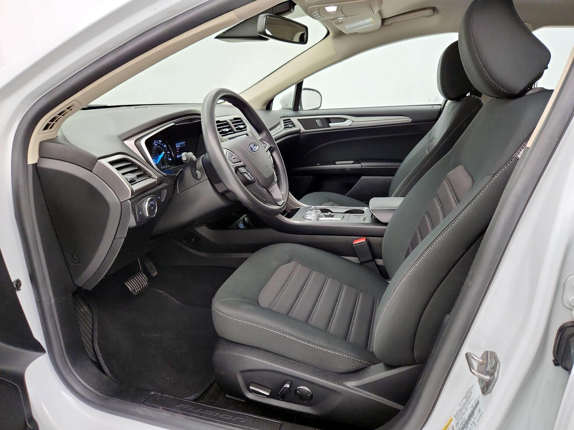 Thumbnail: 2020 Ford Fusion - 11