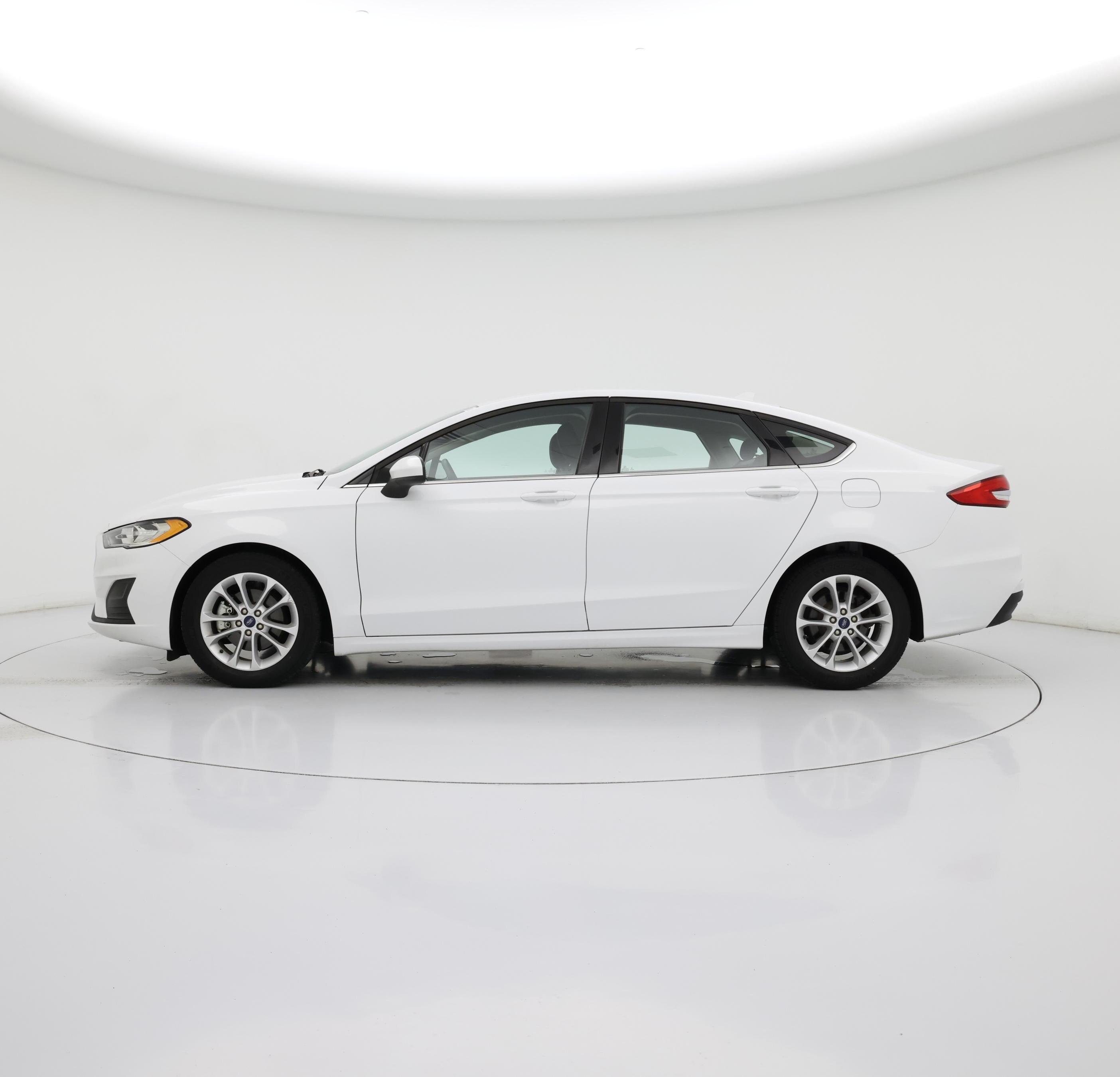 Thumbnail: 2020 Ford Fusion - 3
