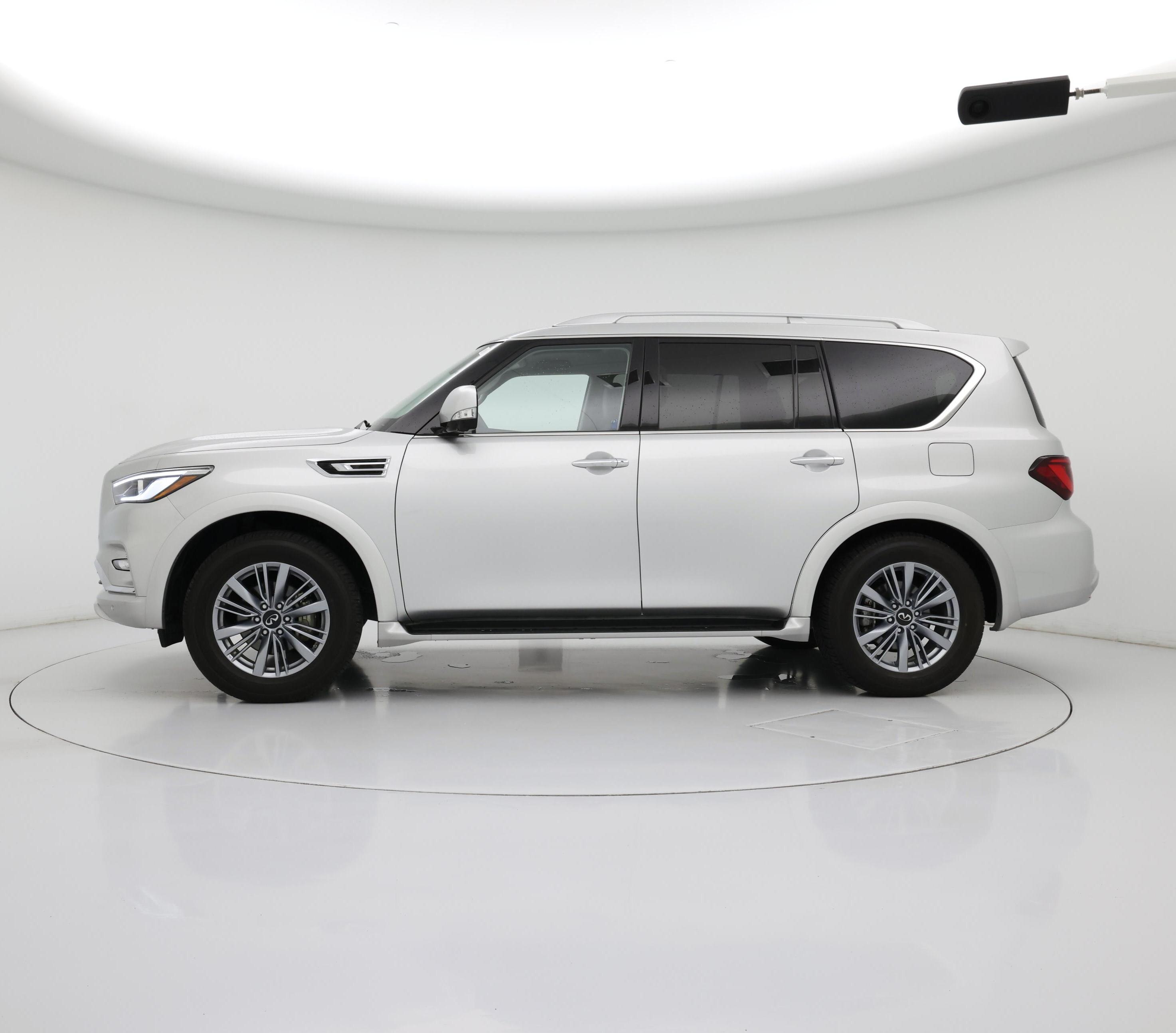Thumbnail: 2023 INFINITI QX80 - 3